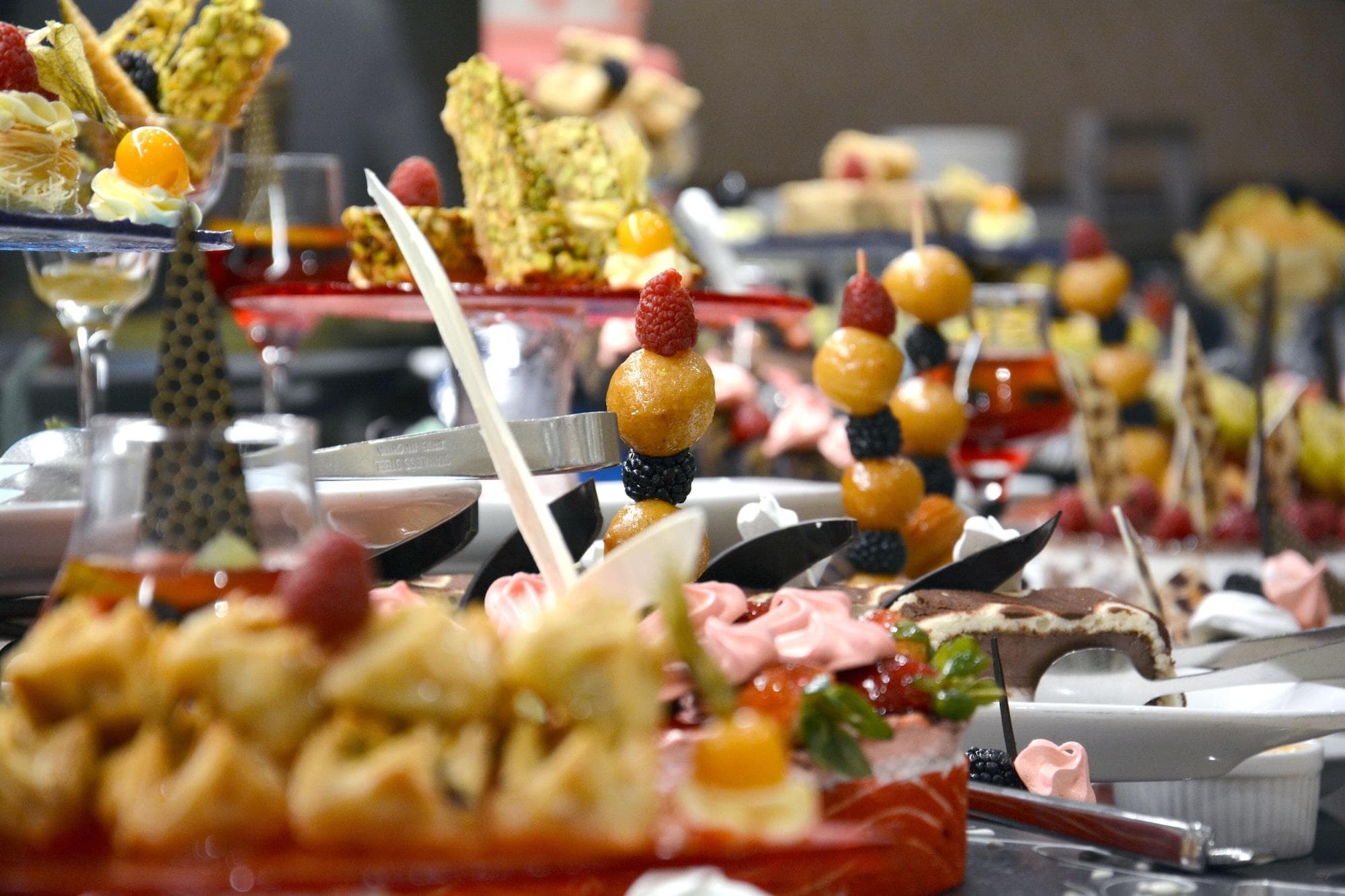 Al Nokhba Royal Inn, Restaurant