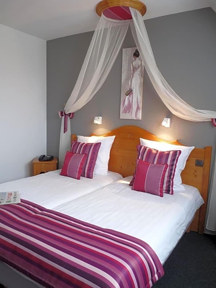 Hôtel le Riquewihr, General view