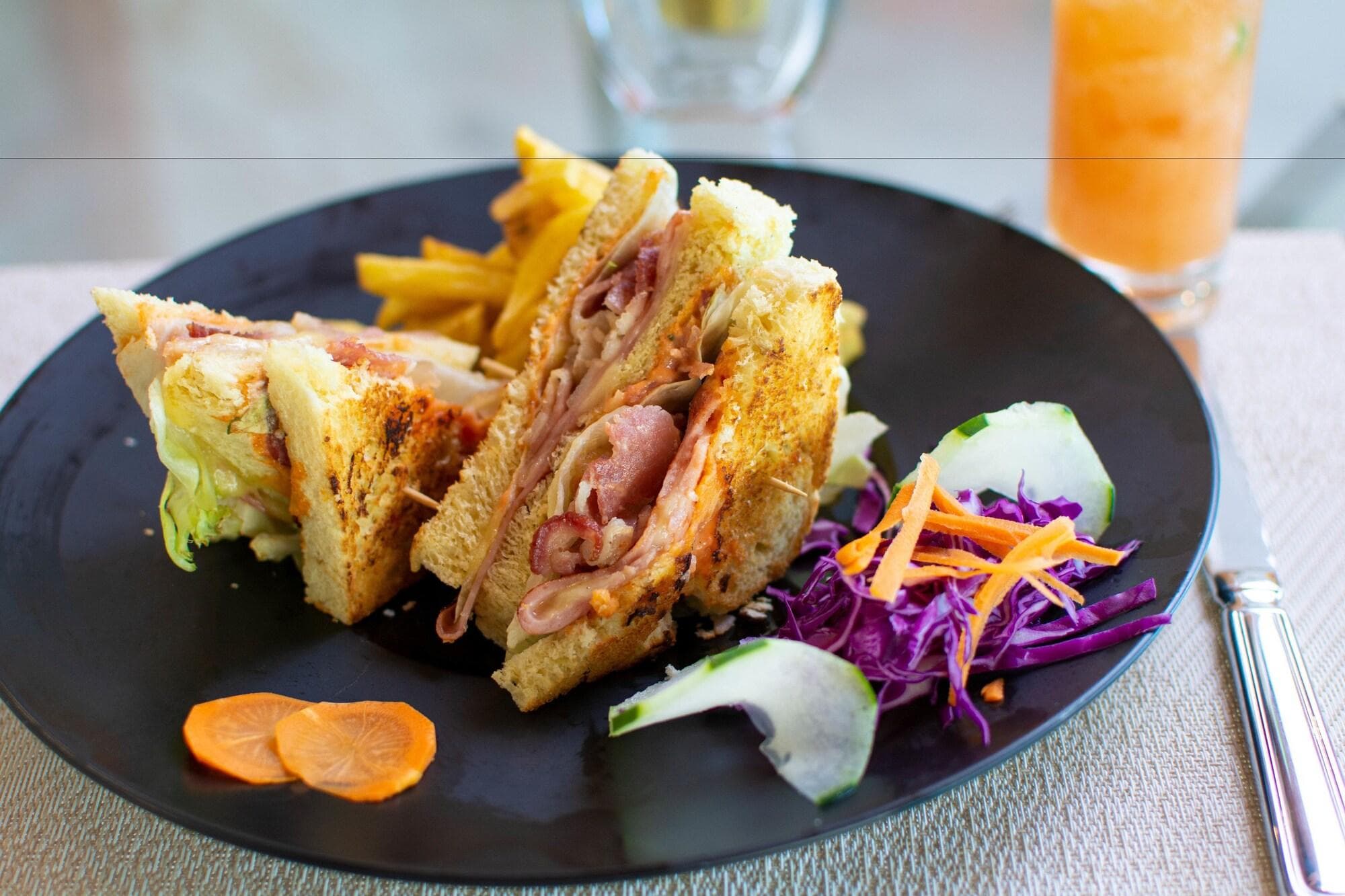 Alkquimia Hotel Lounge And Bar, Restaurant