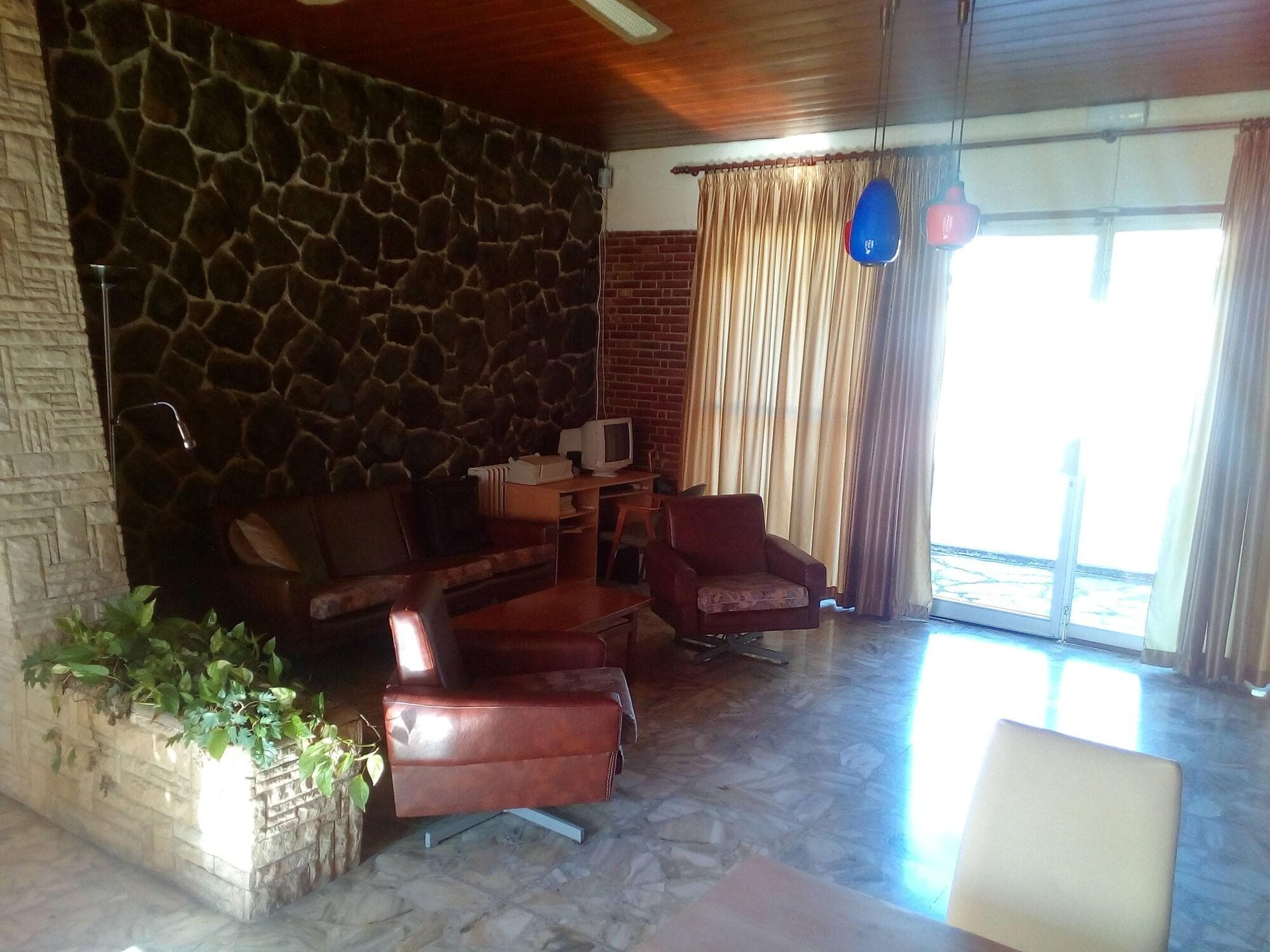 Hostal Lleida, Lobby