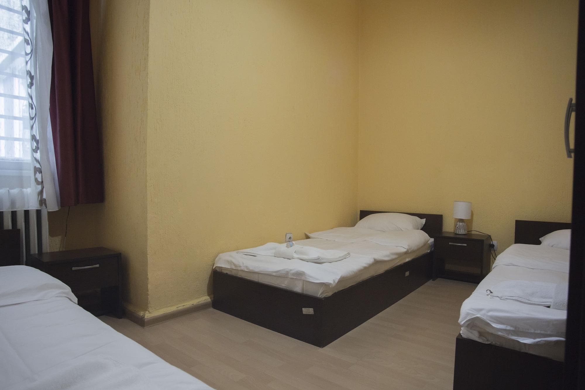 Serdika Rooms, Room