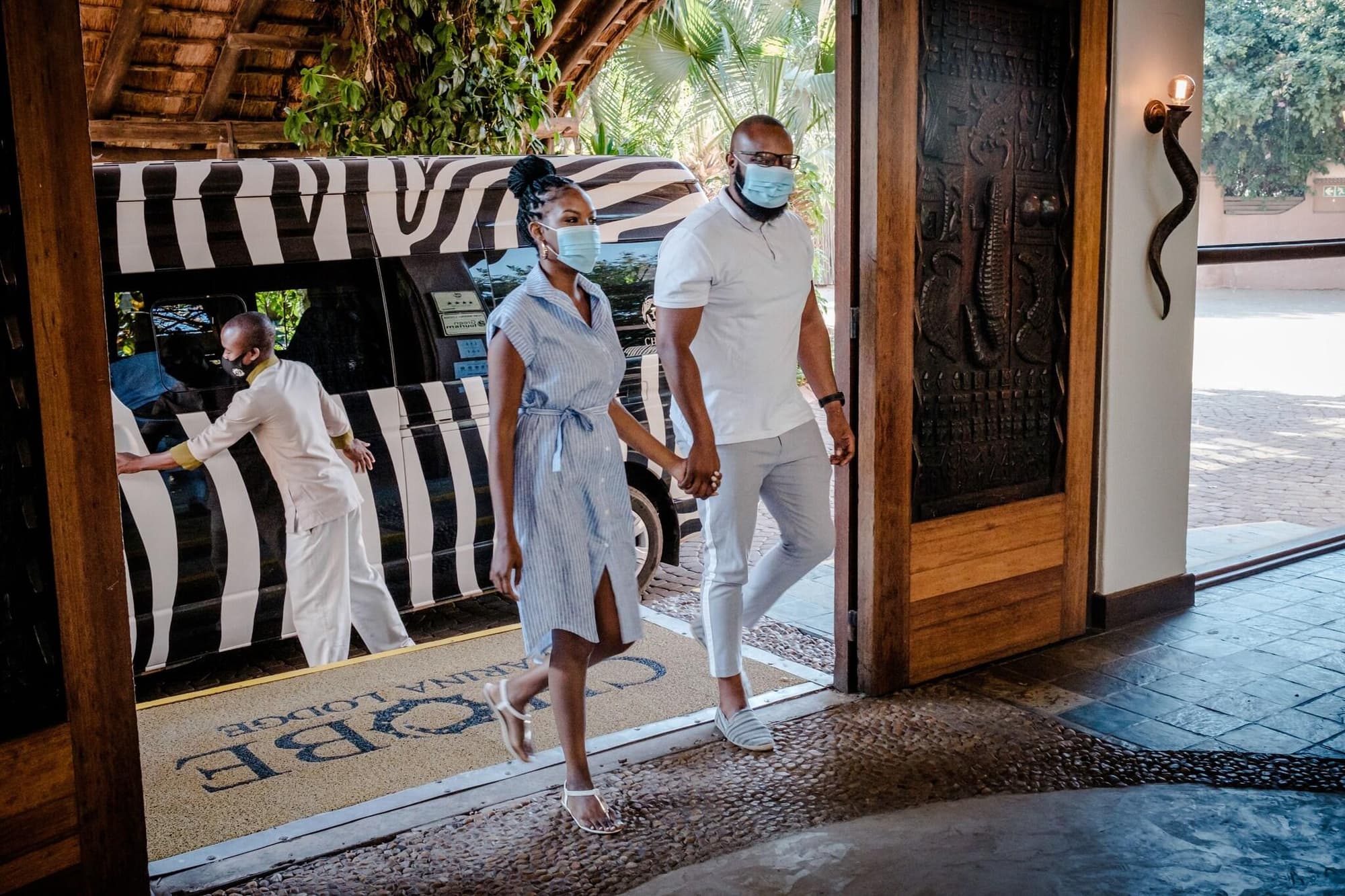 Chobe Marina Lodge, Lobby