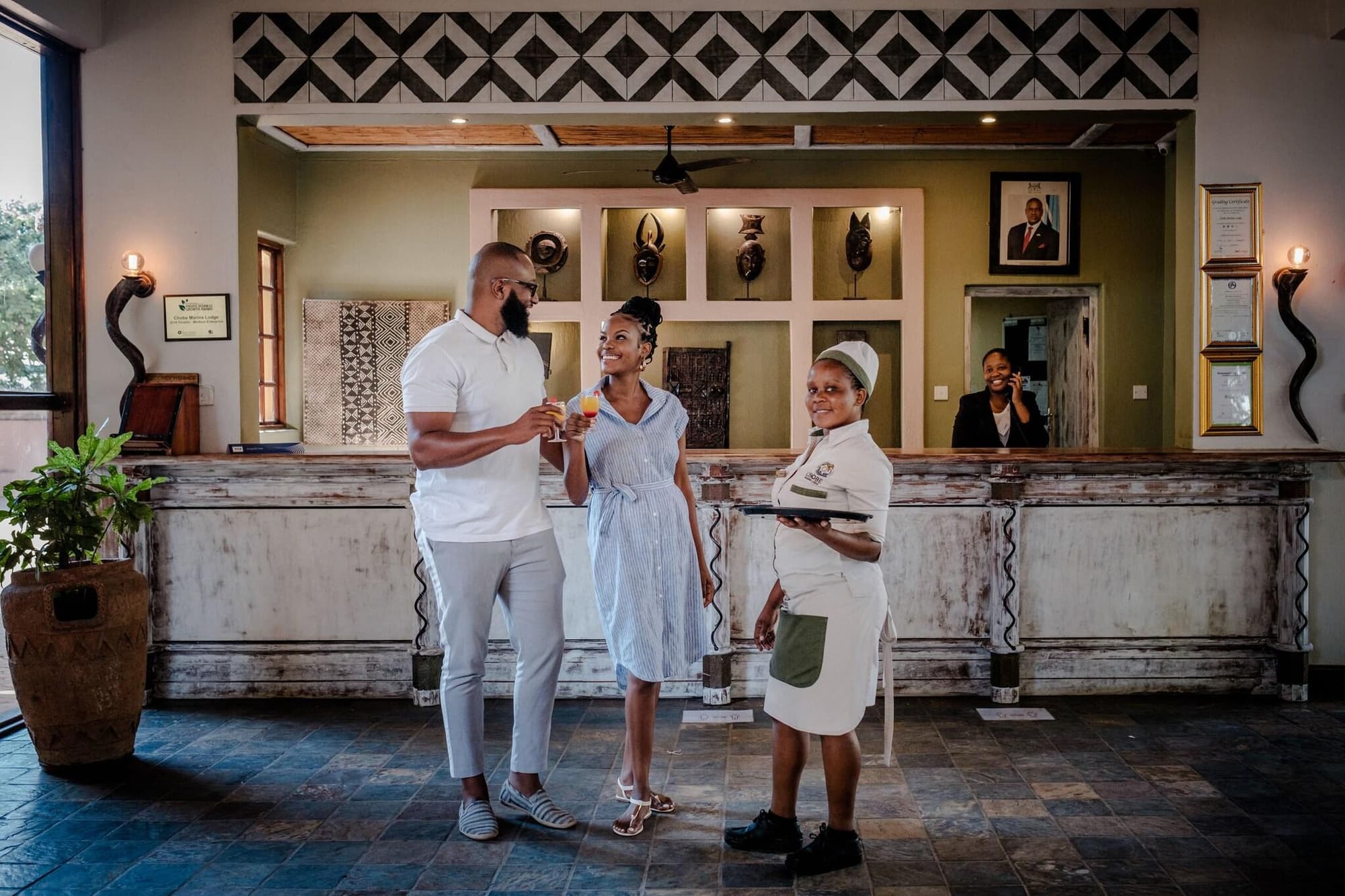 Chobe Marina Lodge, Lobby