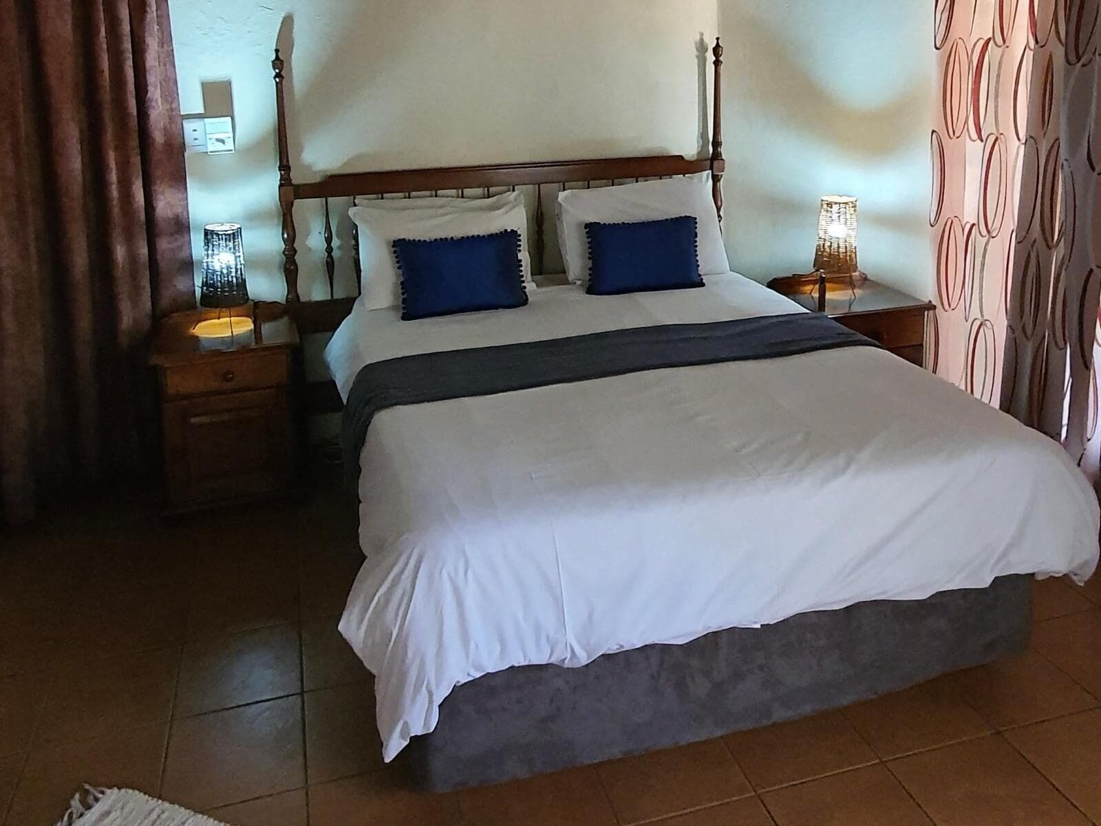 Glen Afric Country Lodge, Room