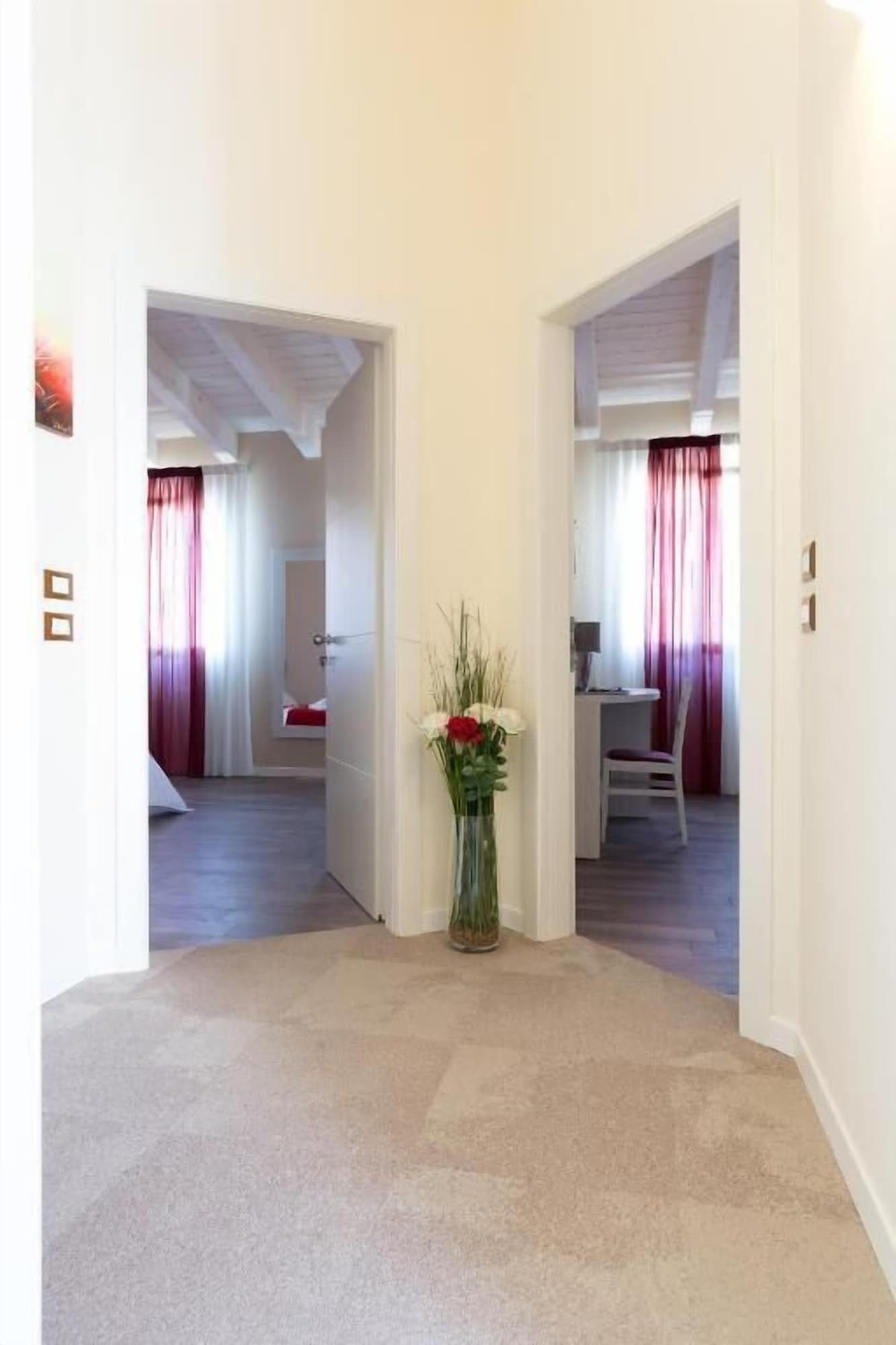 Villa Erica & Villa Erica 1, Lobby