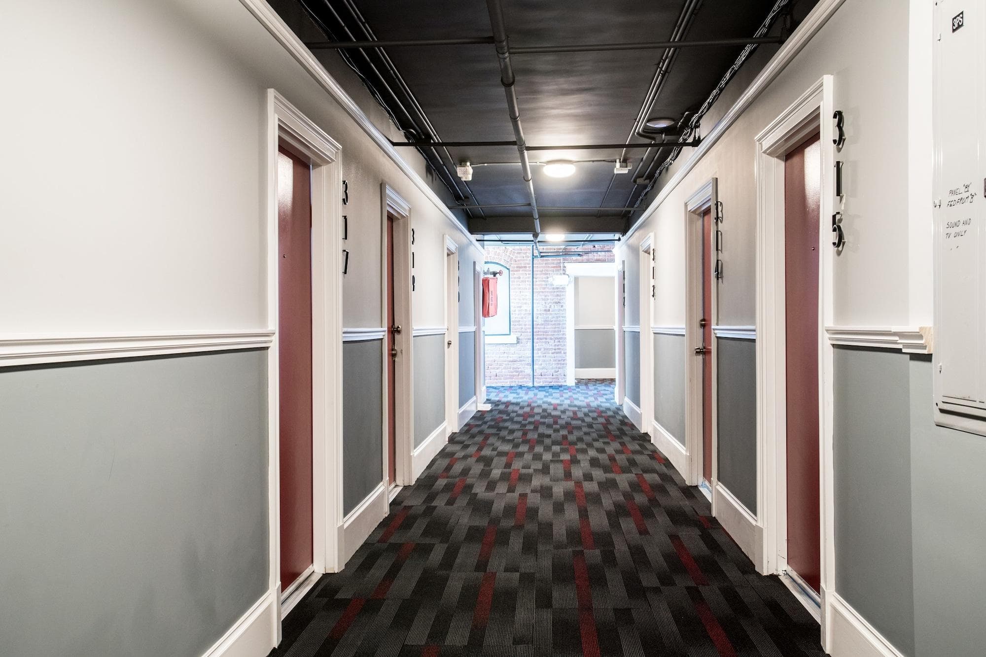 American Hotel Los Angeles, Lobby