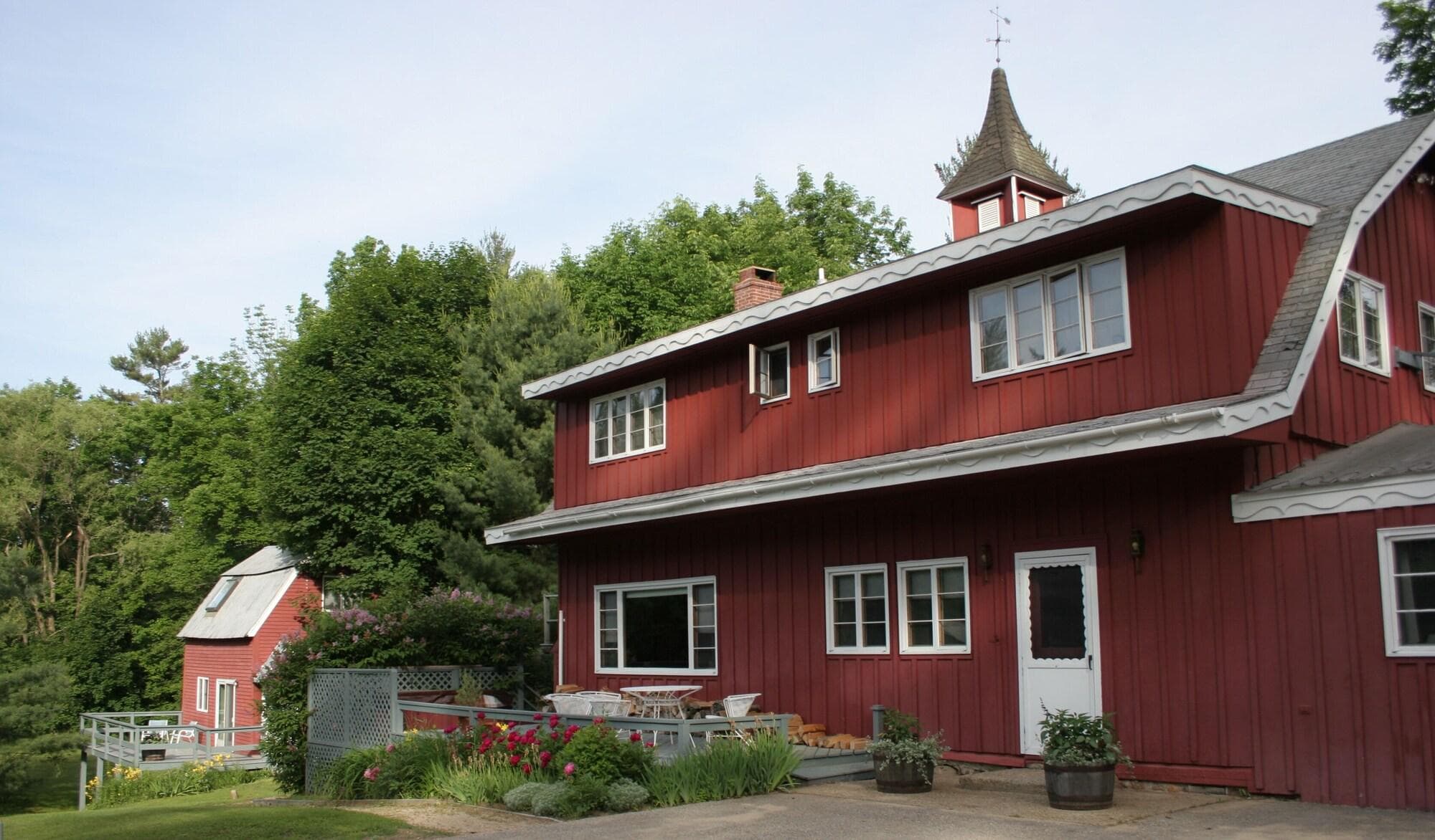 The Inn at Thorn Hill & Spa, General view