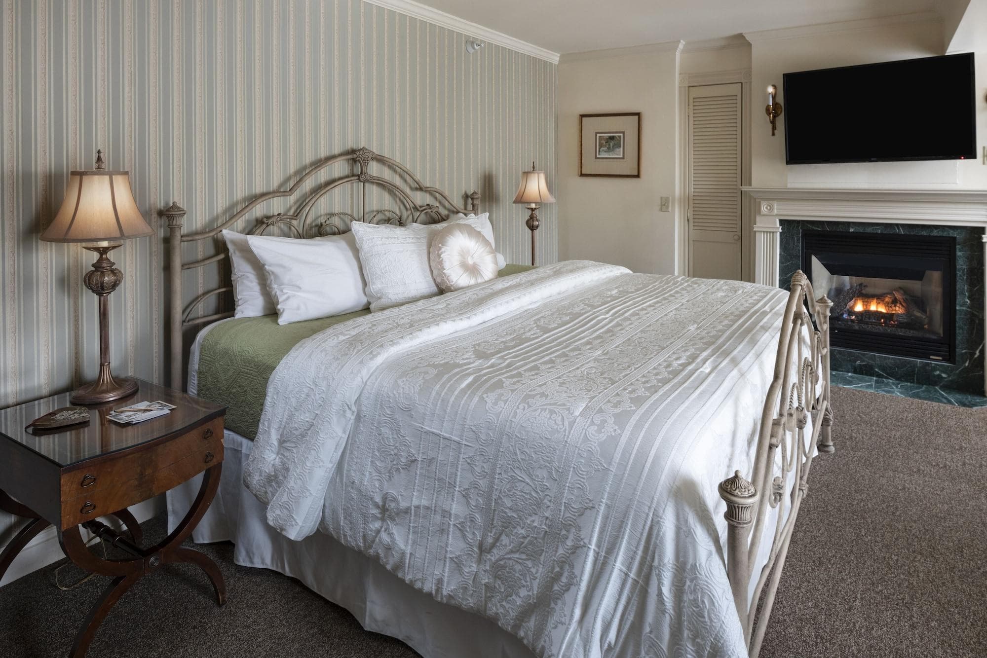 The Inn at Thorn Hill & Spa, Room