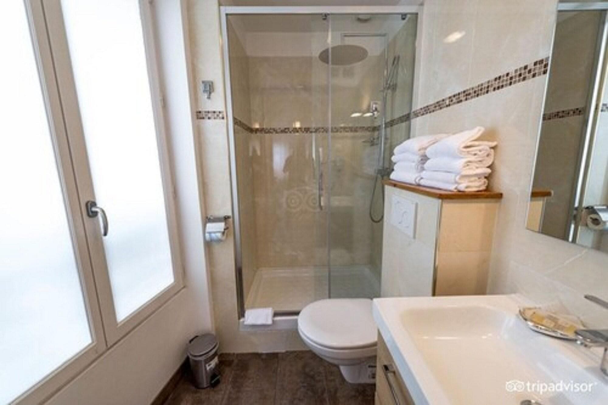 Hôtel de l'Union, Room