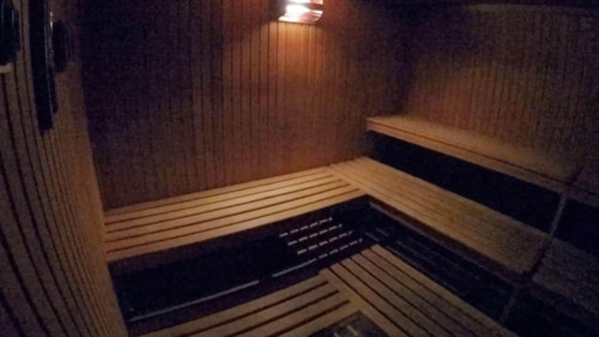 Hotel Torre, Sports and Entertainment