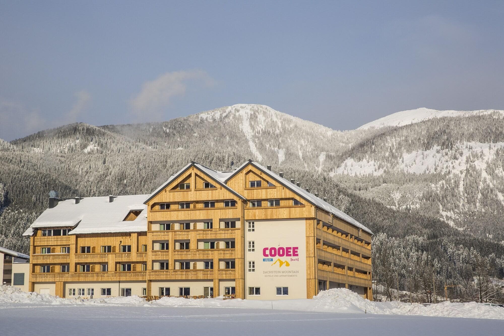 Cooee Alpin Hotel Dachstein, General view