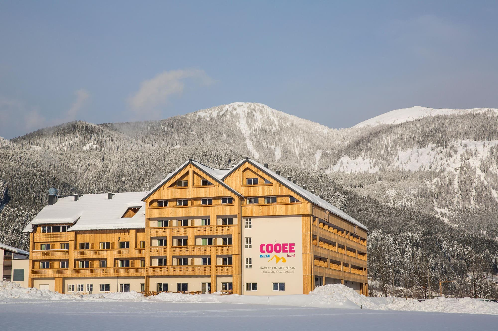Cooee Alpin Hotel Dachstein, General view