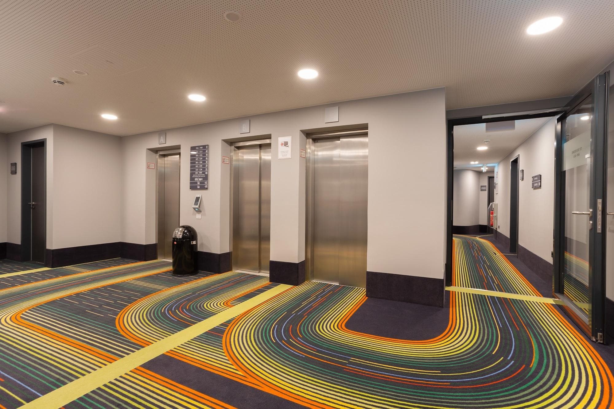 MEININGER Hotel München Olympiapark, Lobby