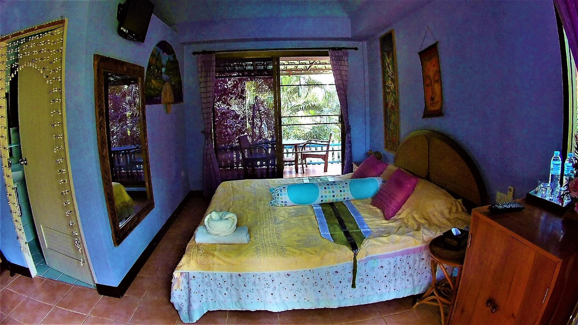 Riverside Homestay, Lobby