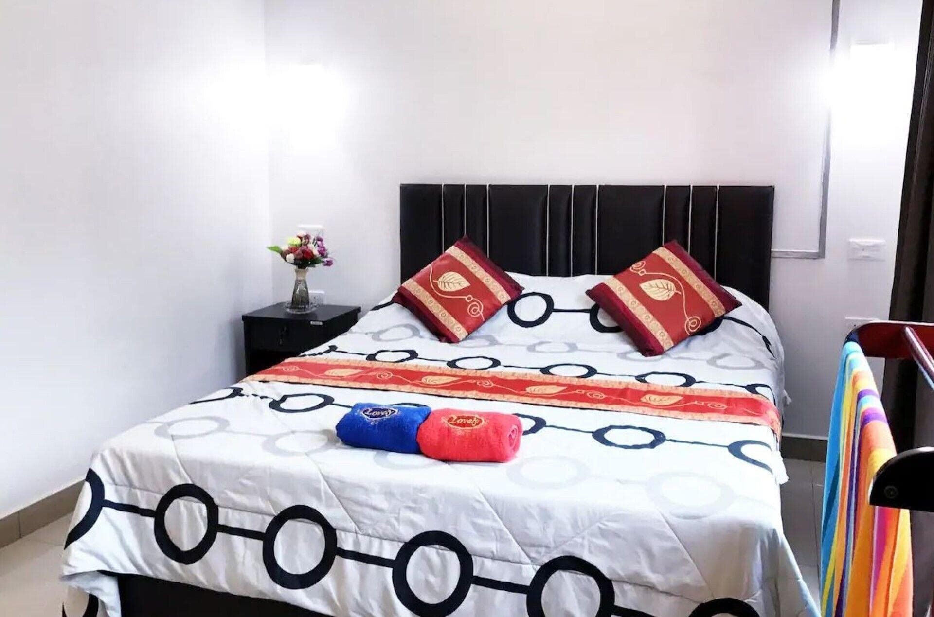 Sawasdee Orange Phuket Guest House, Room