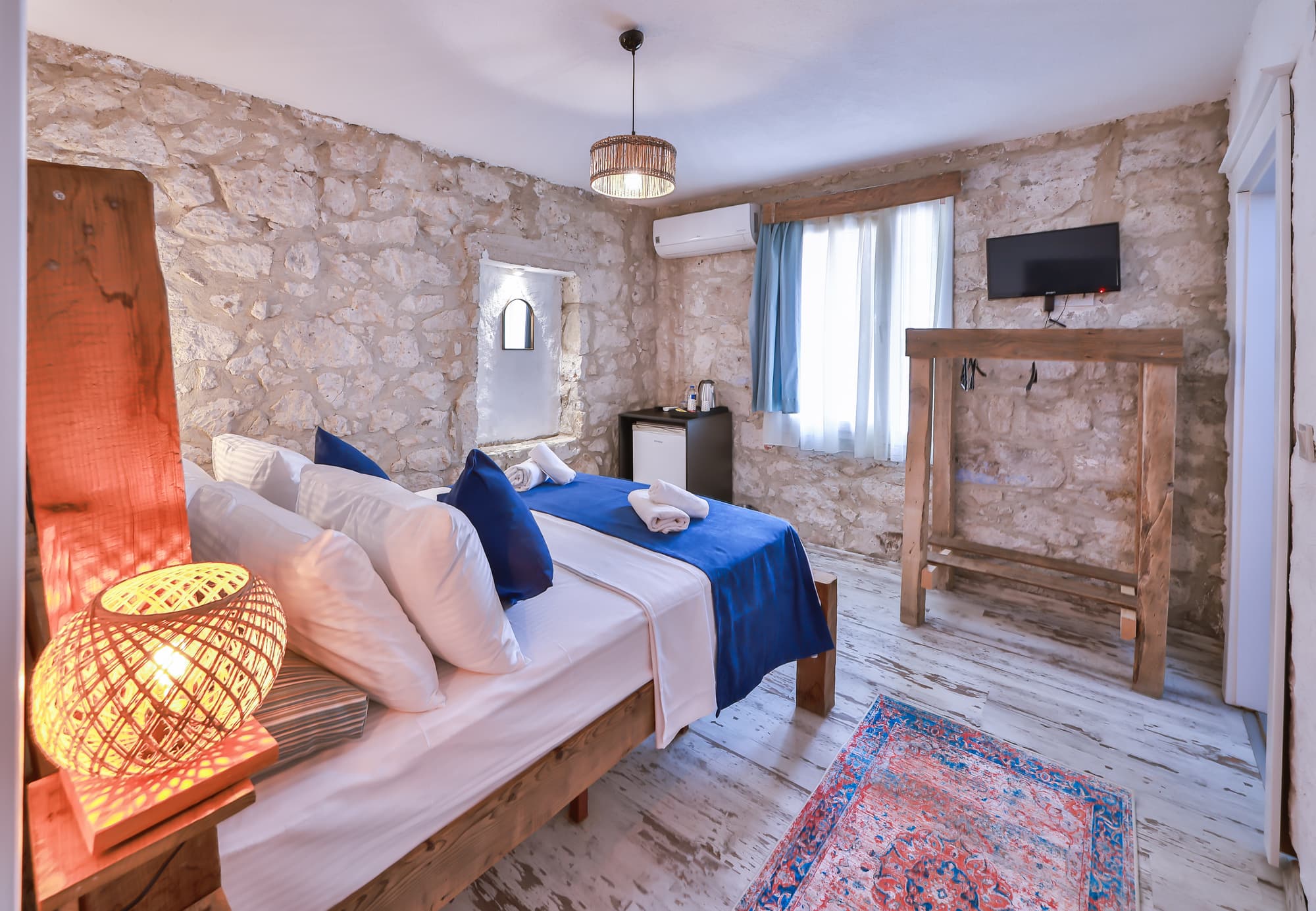 Livan Hotel Deluxe, Room