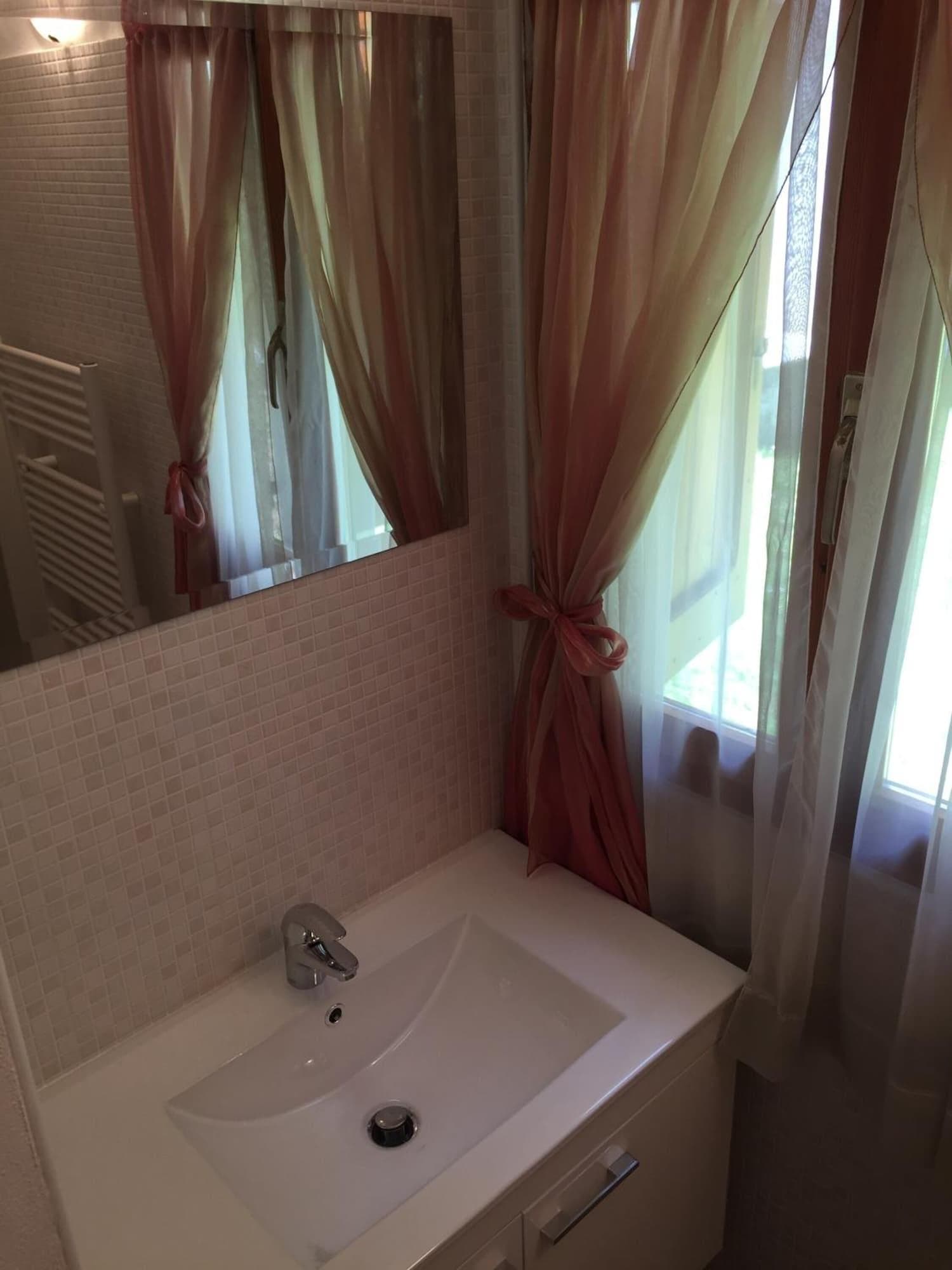 B&B Lake Como Cottage, Room