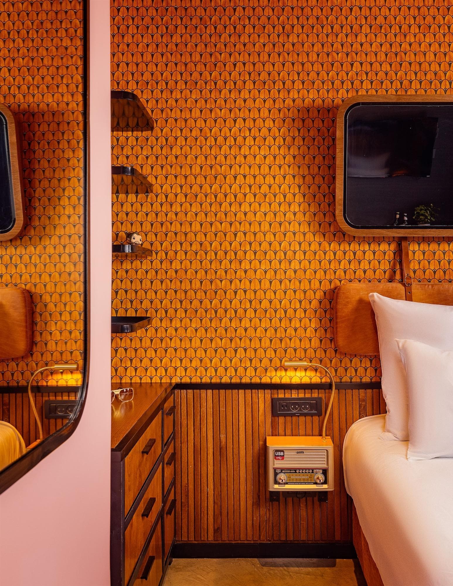 Dave Levinsky - Son of a Brown, Room