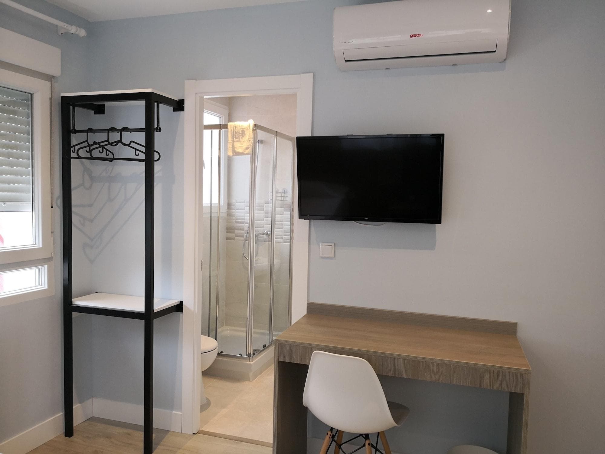 Hostal Golden Alcalá, Room