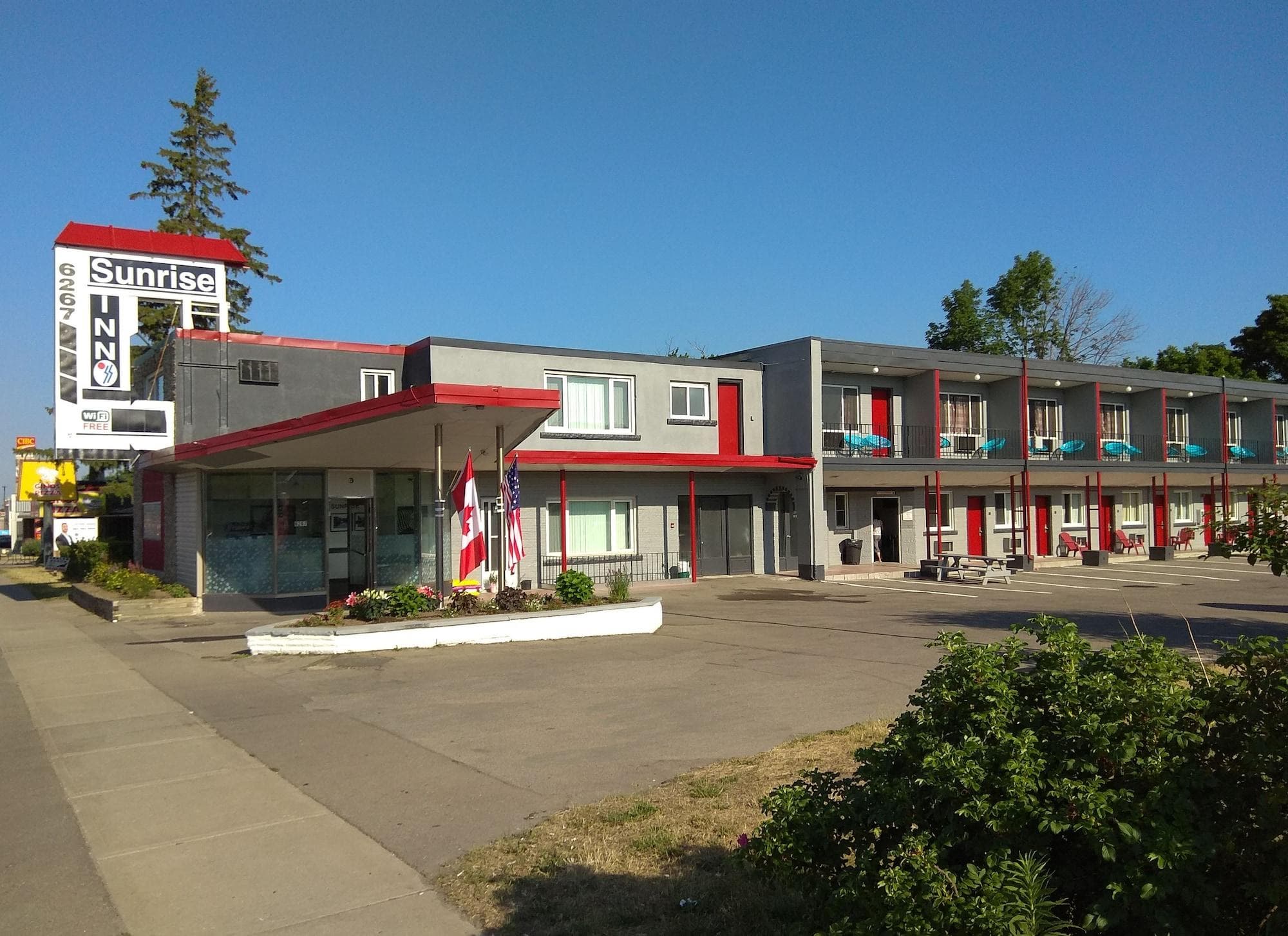 Sunrise Inn, General view