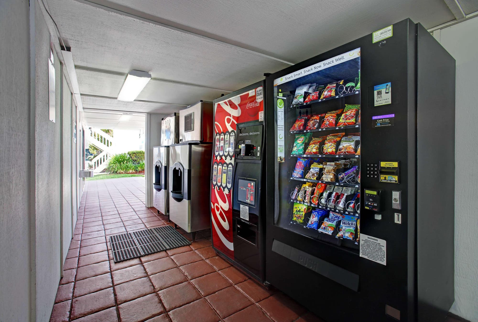 Super 8 by Wyndham Livermore, General view