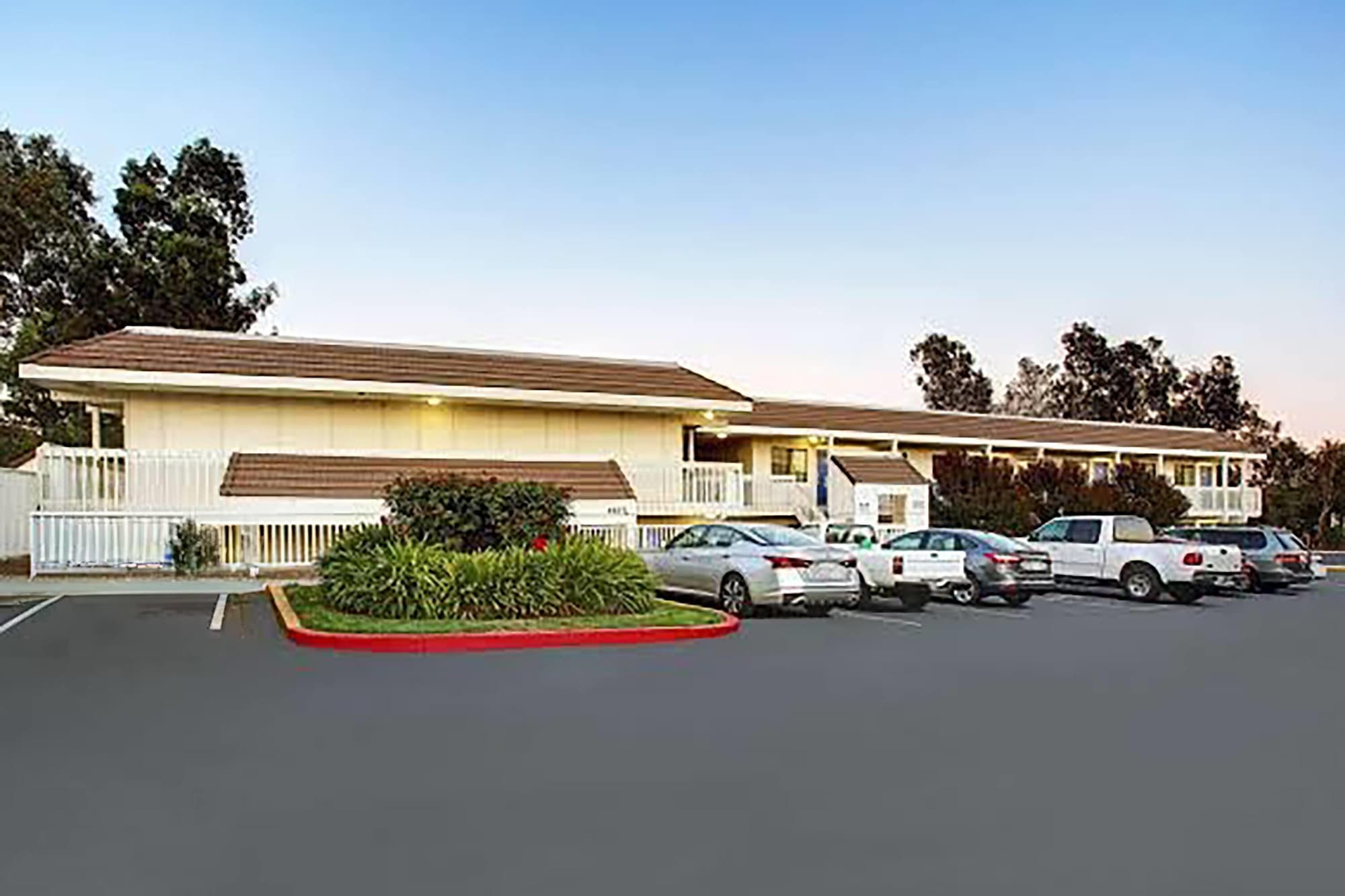 Super 8 by Wyndham Livermore, General view