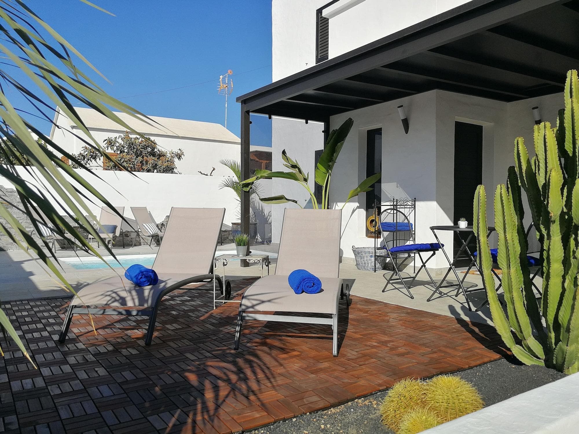 Magma Rooms, General view