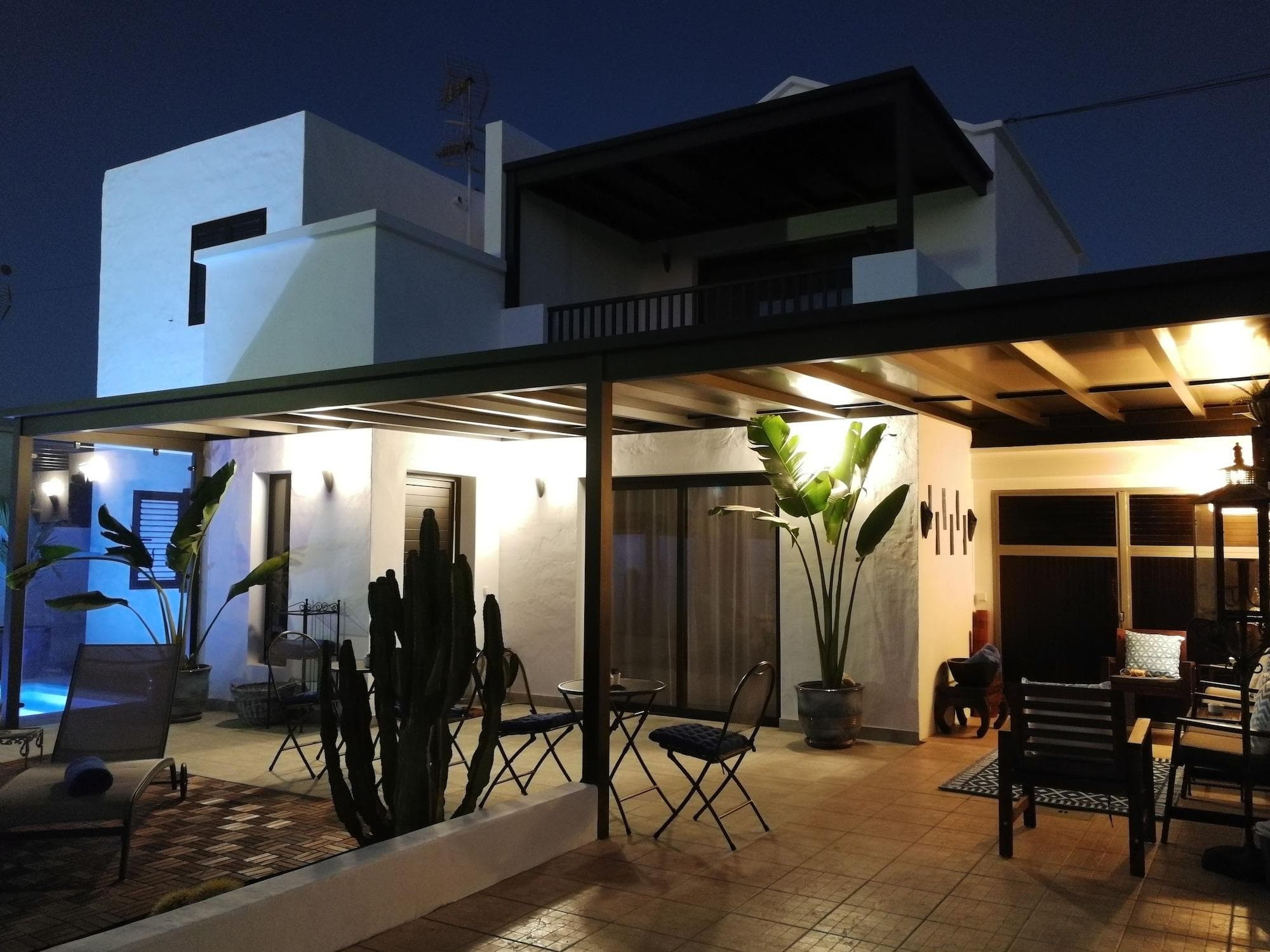 Magma Rooms, General view