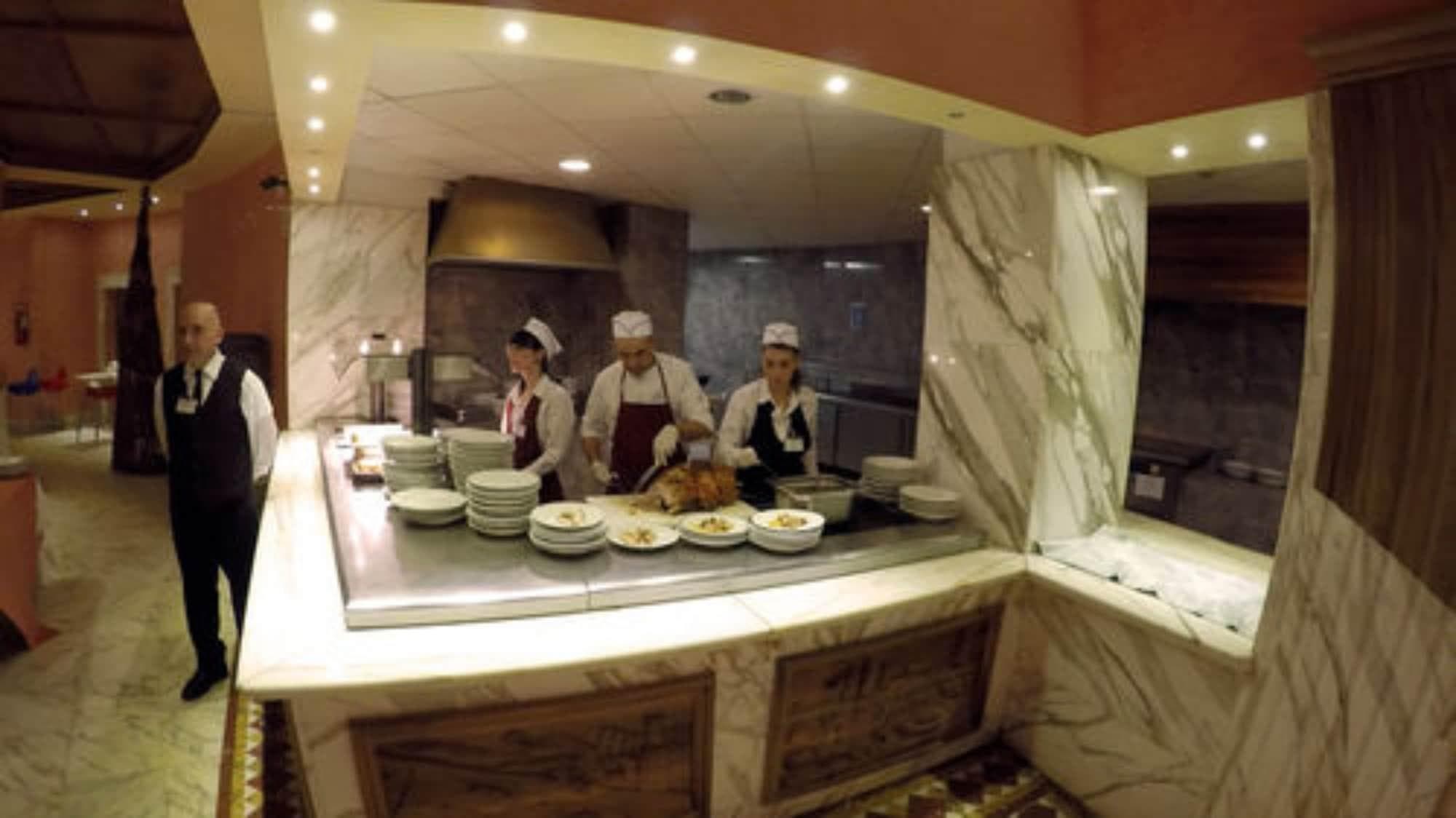 Grand Hotel Duchi D'Aosta, Restaurant