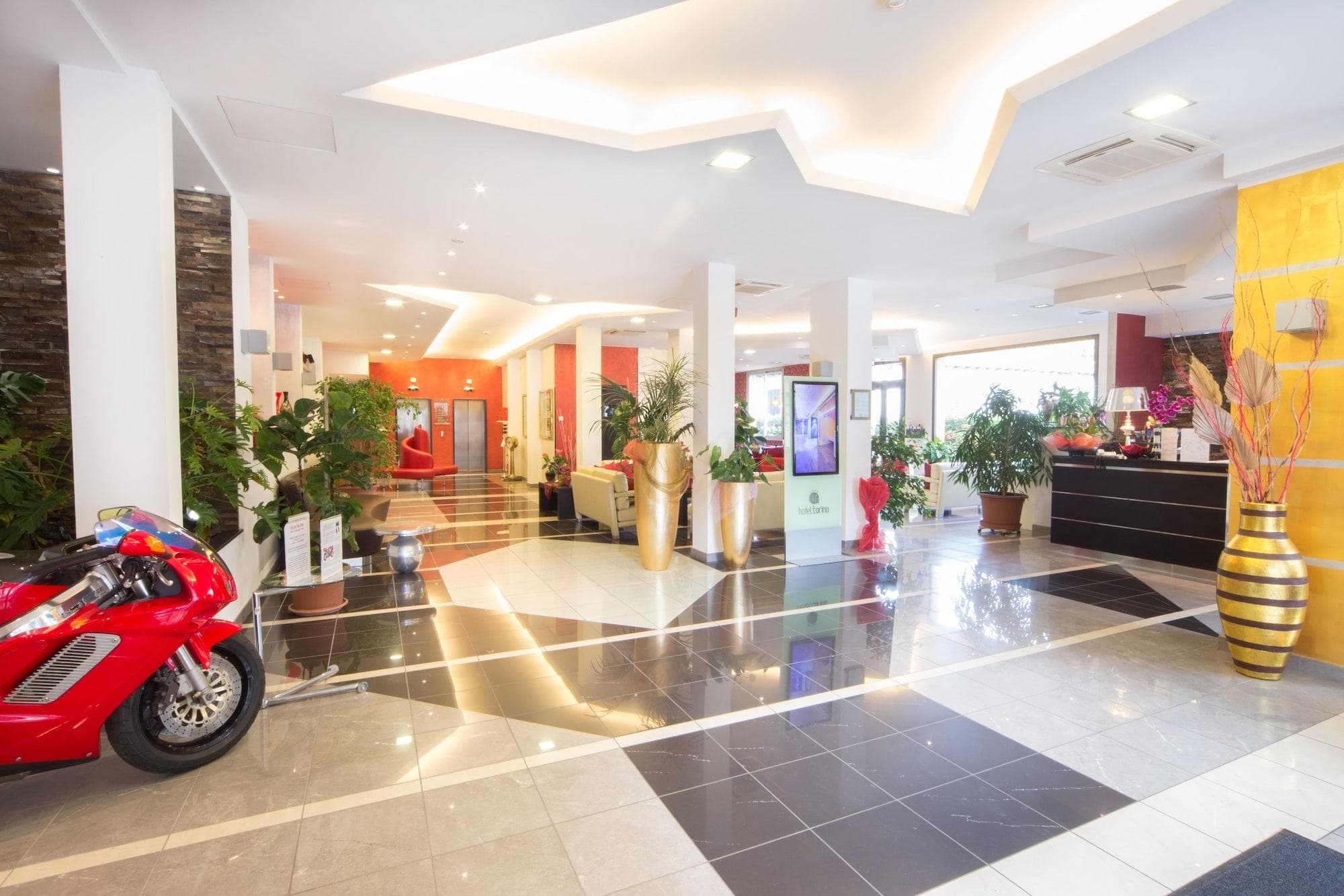 Hotel Torino Wellness & Spa, Lobby