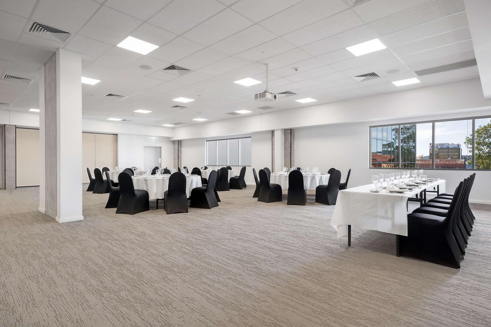 Oaks Toowoomba Hotel, Conferences