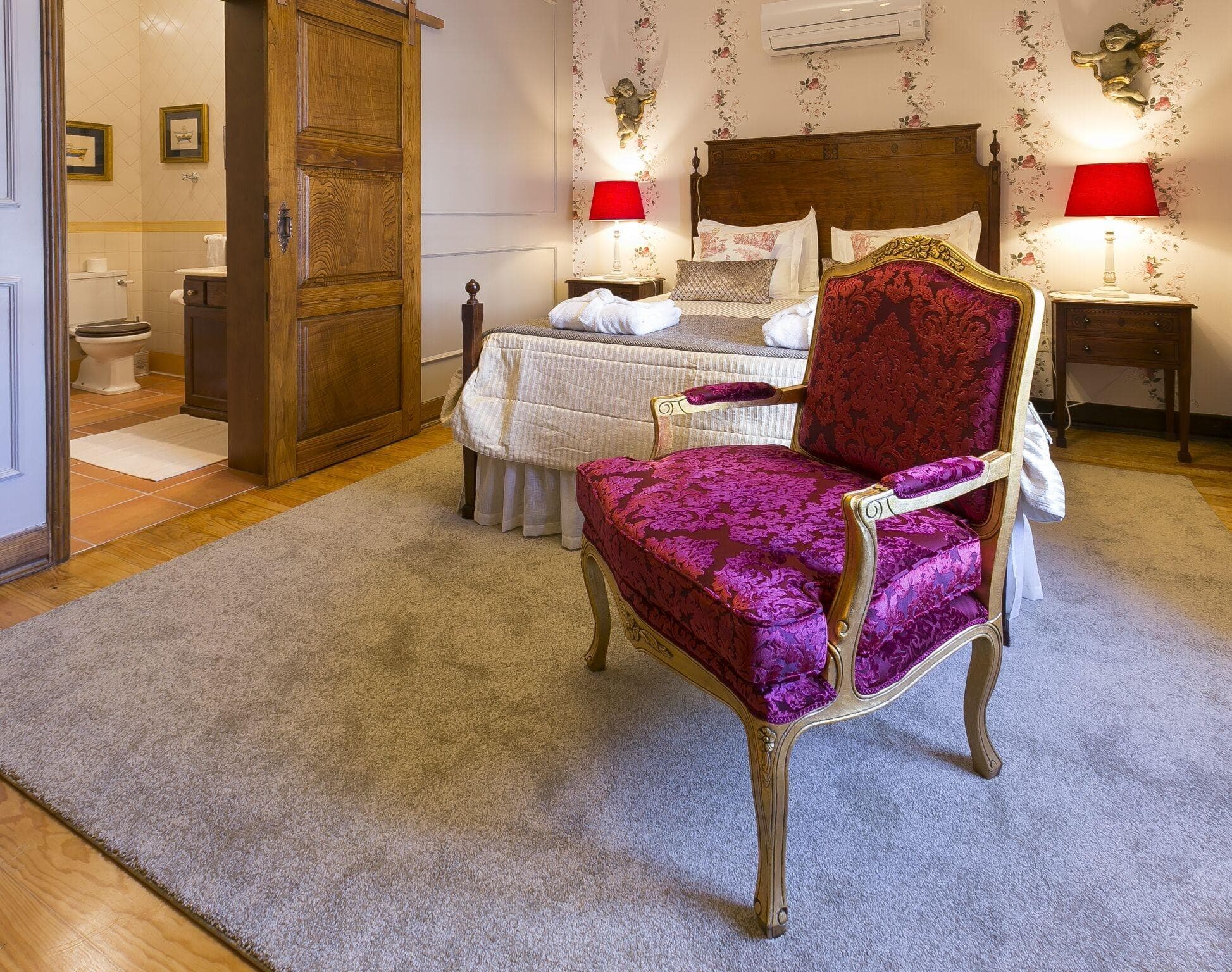 Charming Antas House, Room