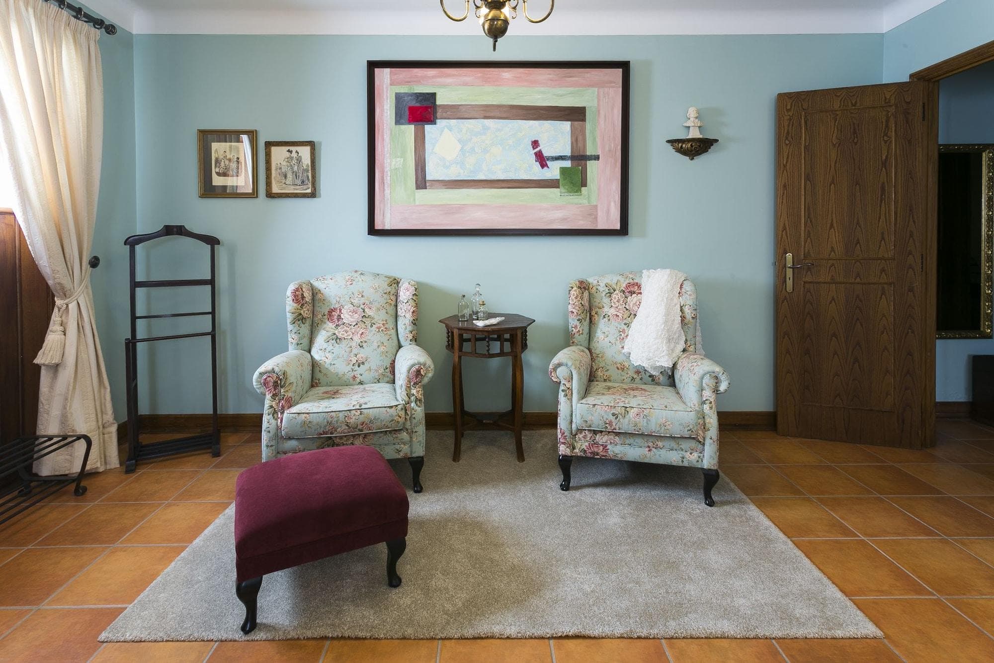 Charming Antas House, Room