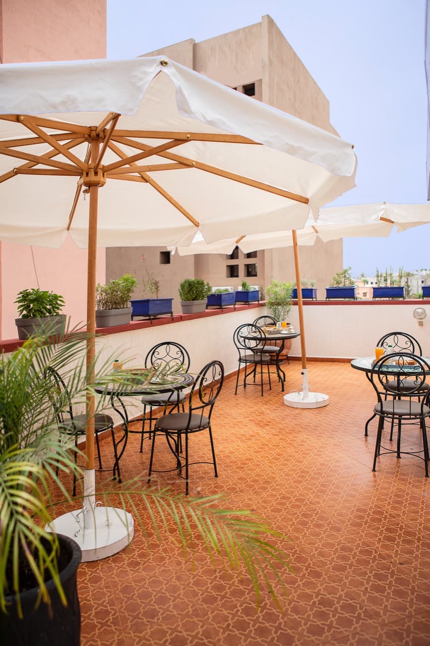 Riad Douirtna, Terrace