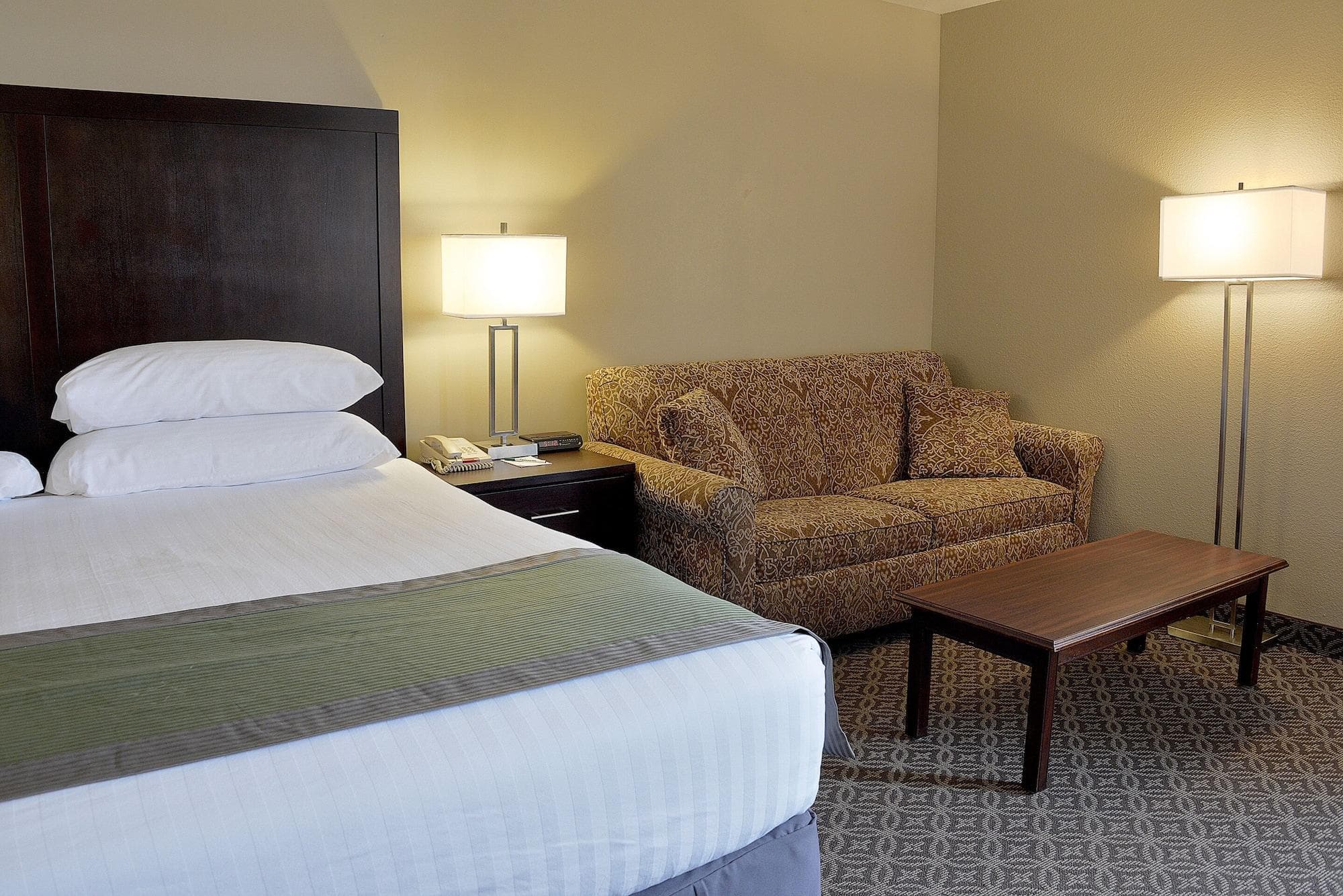 Riversage Billings Inn, Room