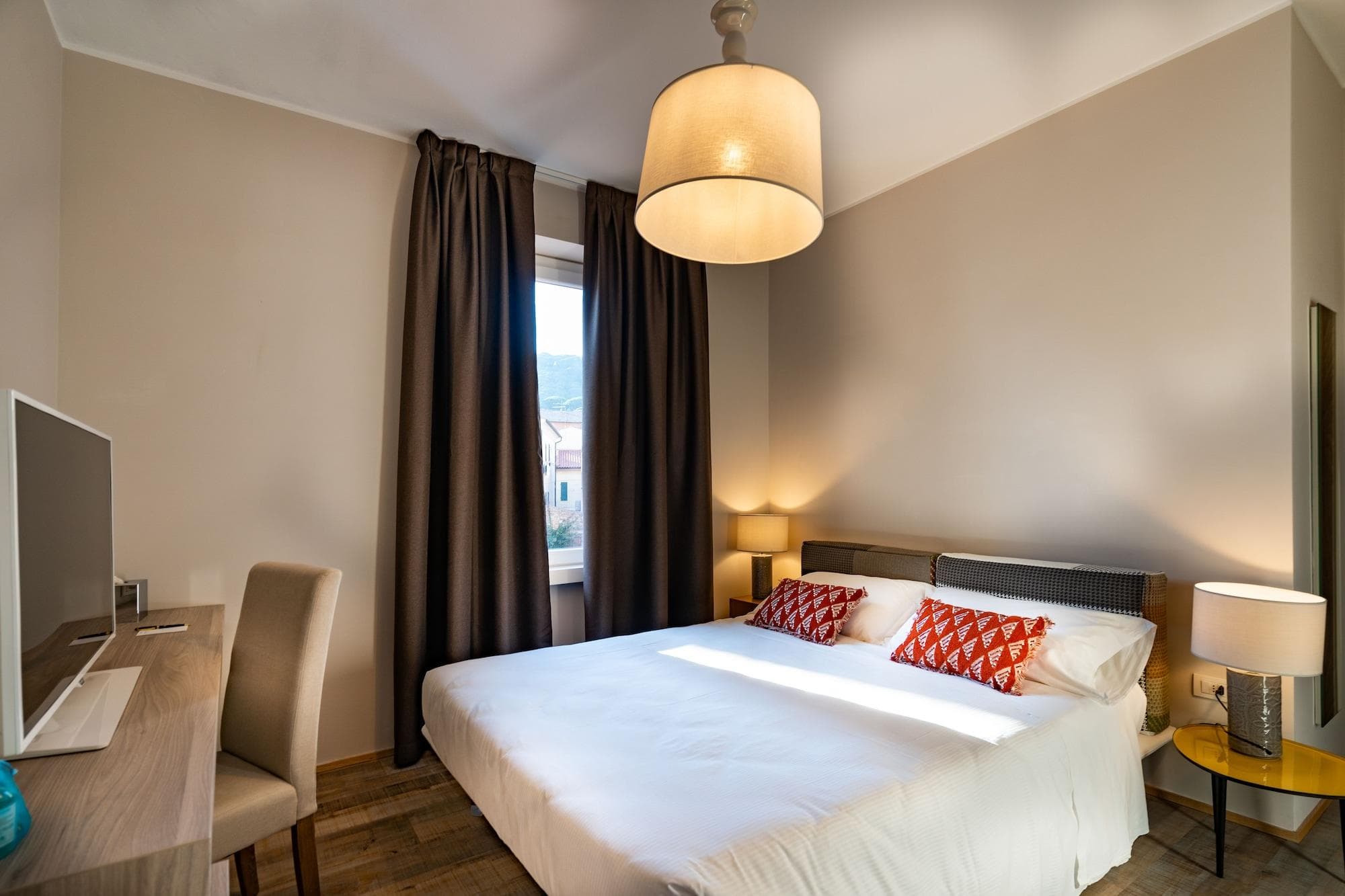 Marina Garden Hotel, Room