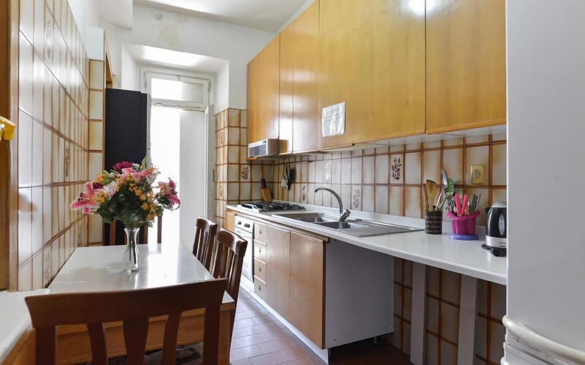 Hostel Beauty, General view