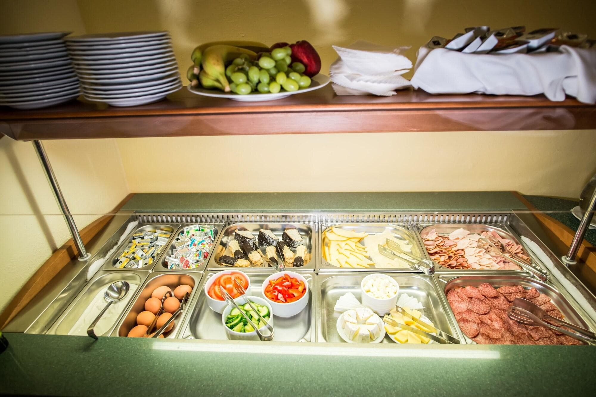 Hotel City Bell, Restaurant