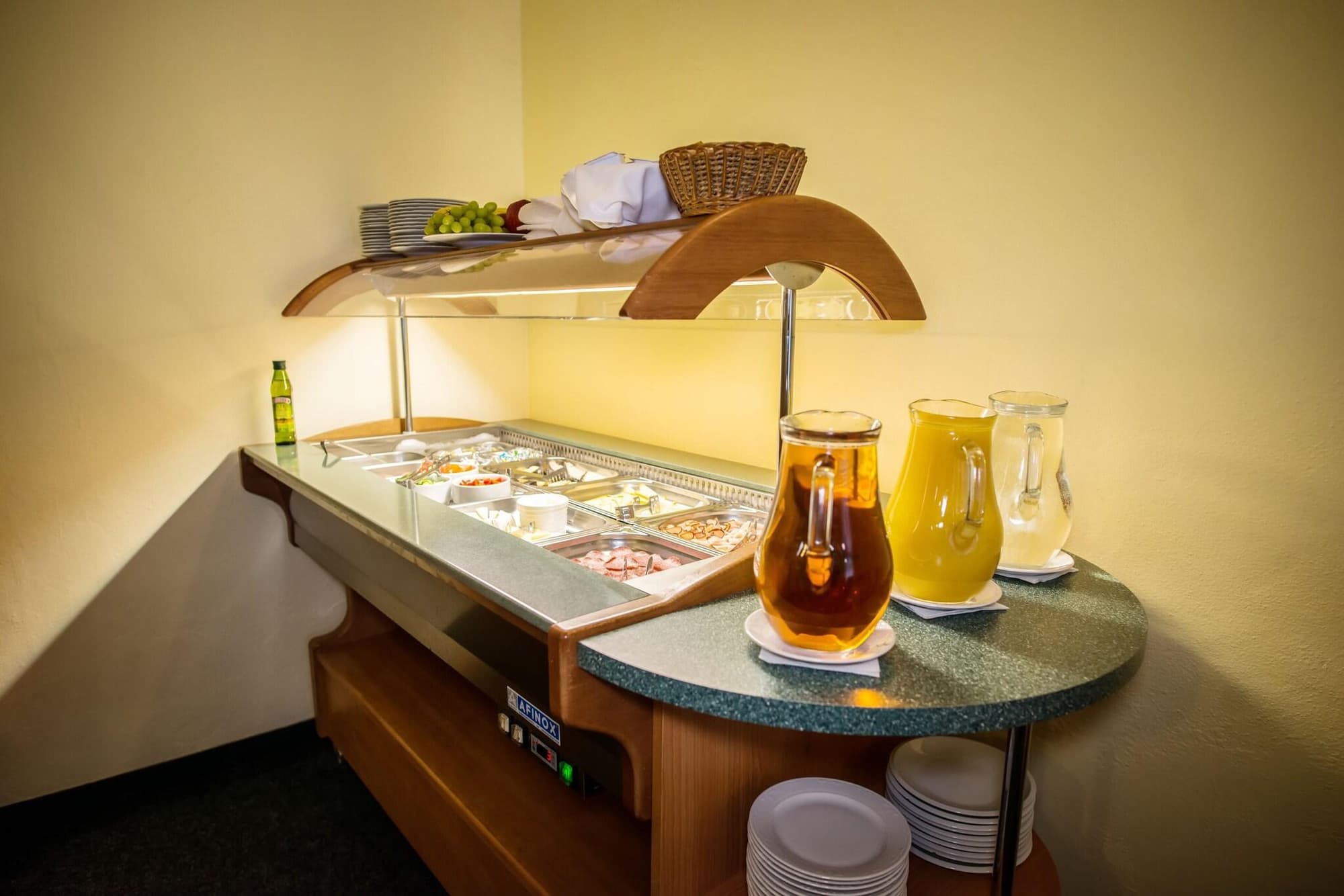 Hotel City Bell, Restaurant