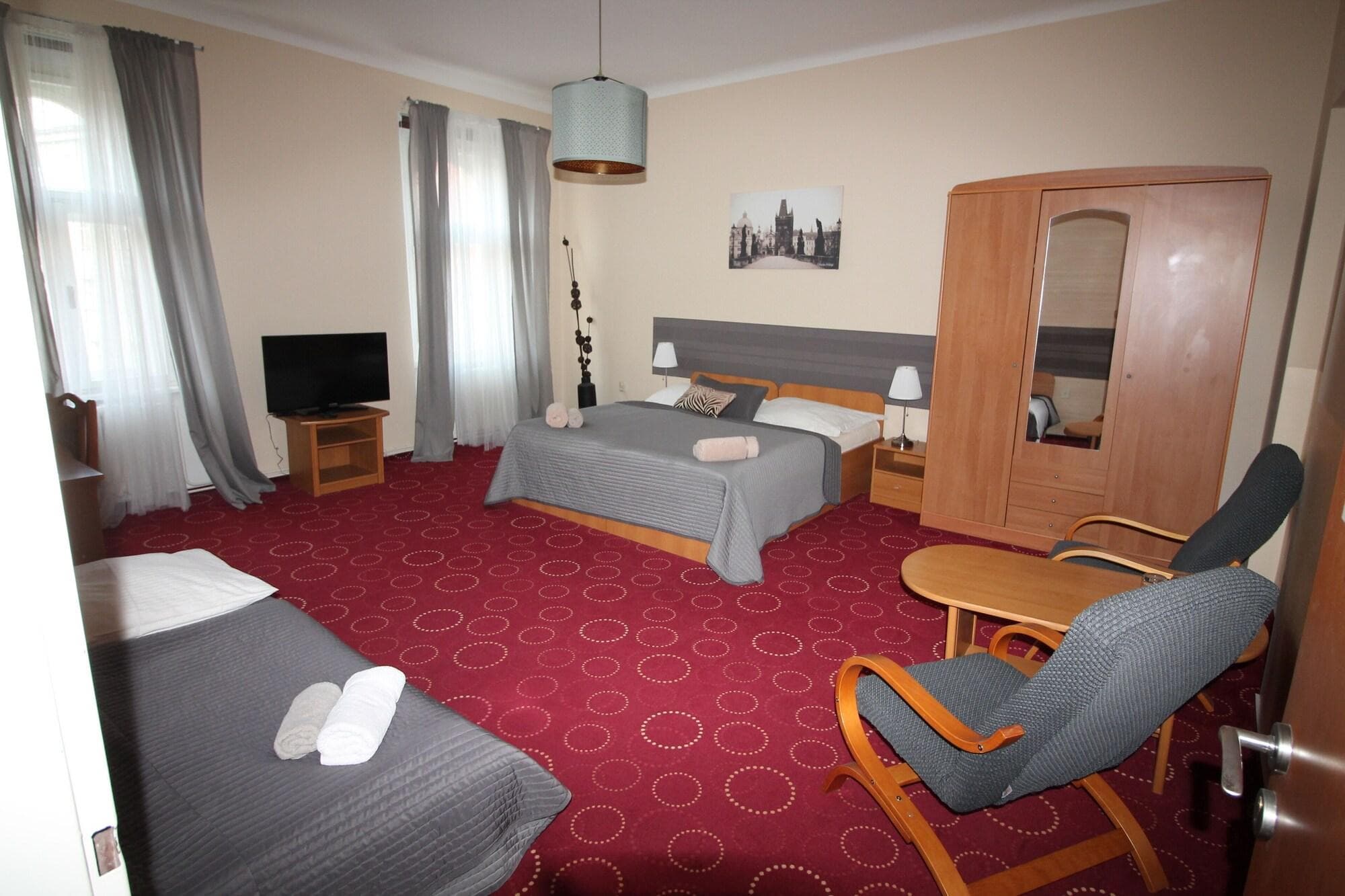 Hotel City Bell, Room