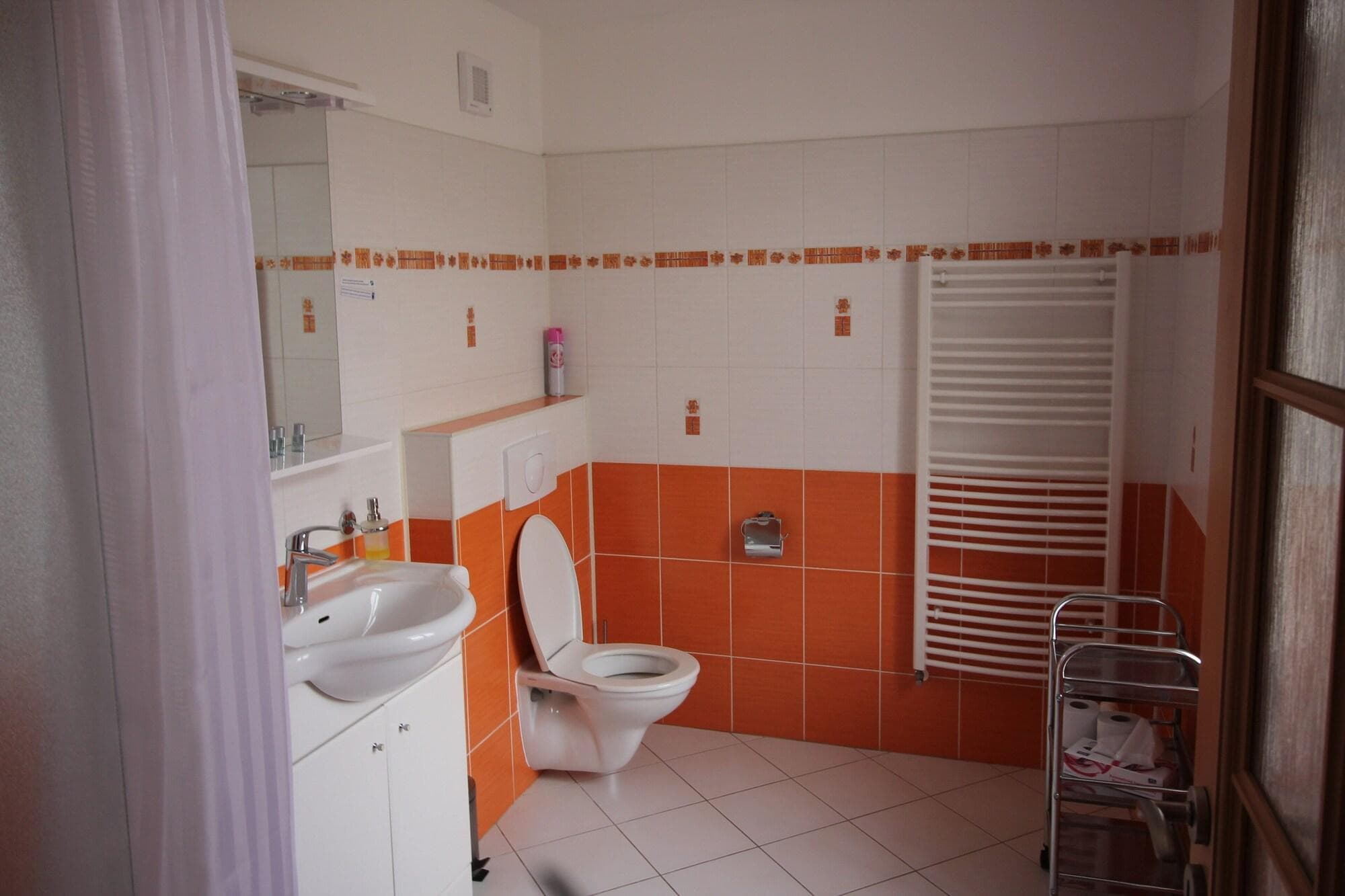 Hotel City Bell, Room