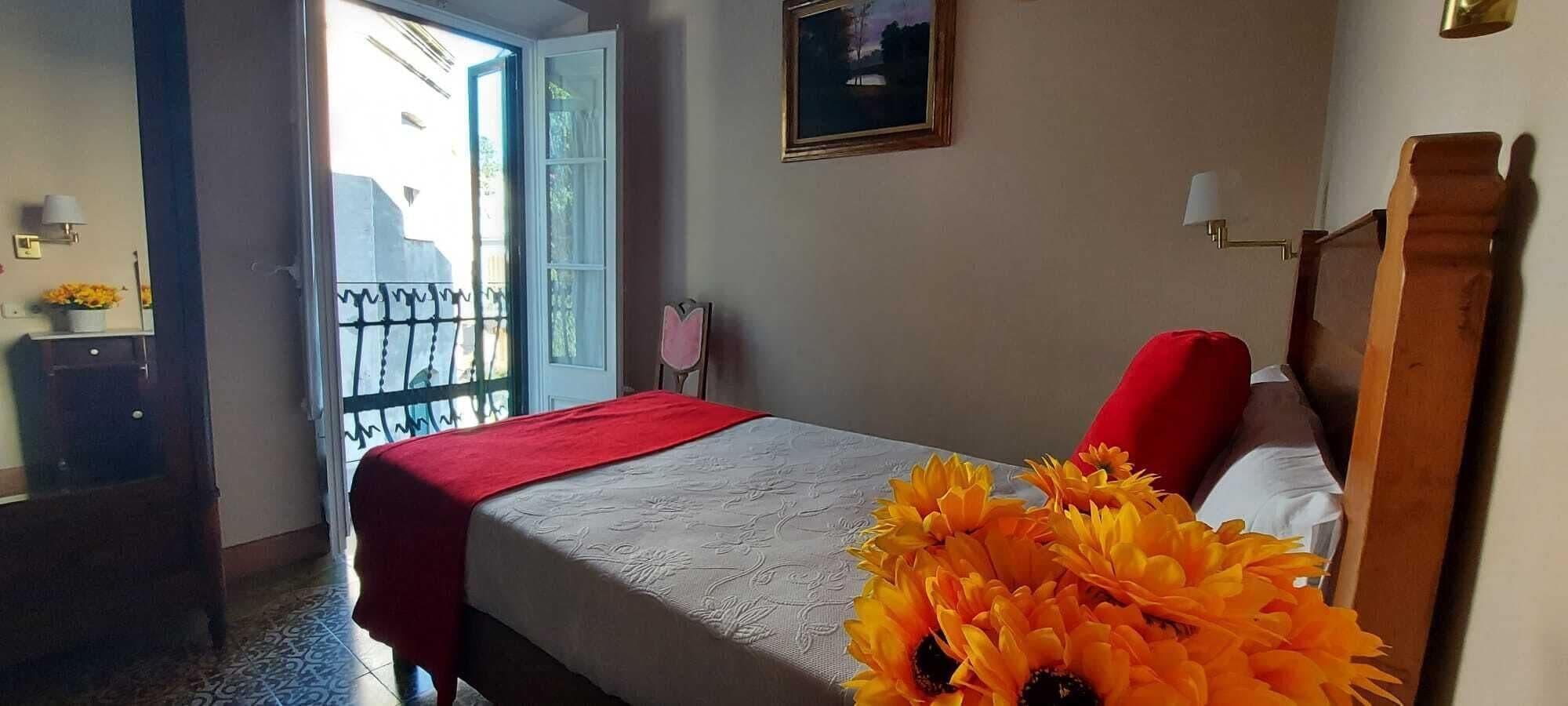 Hotel Noucentista, Room