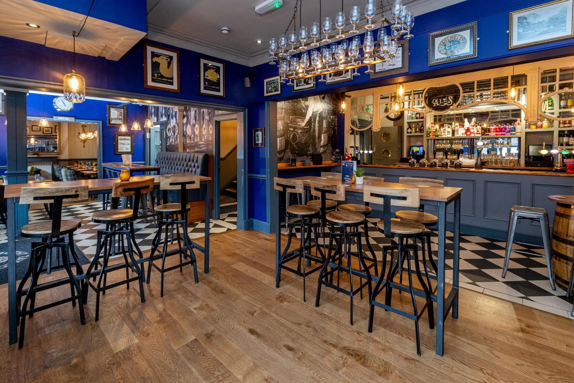 Inn At Cheltenham Parade, Restaurant