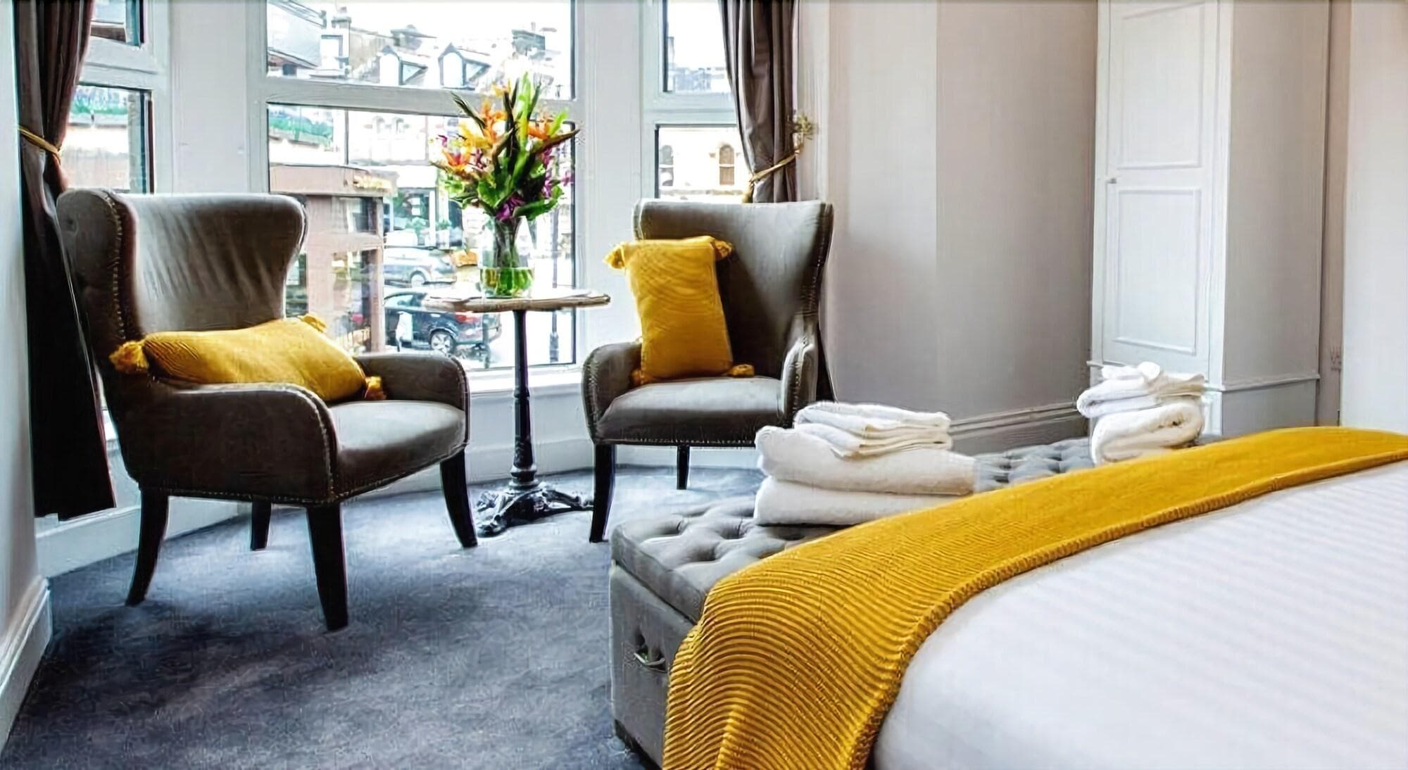 Inn At Cheltenham Parade, Room