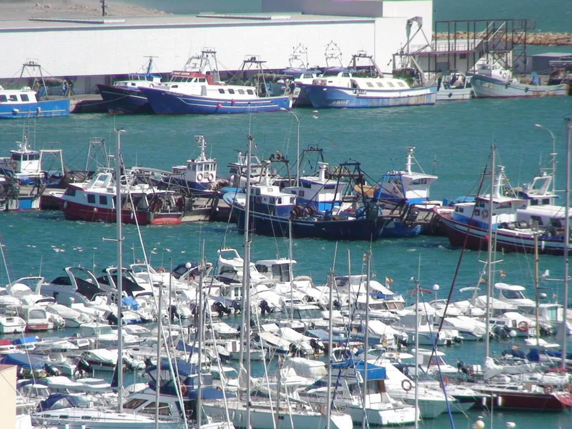 Hotel Del Port, Sports and Entertainment