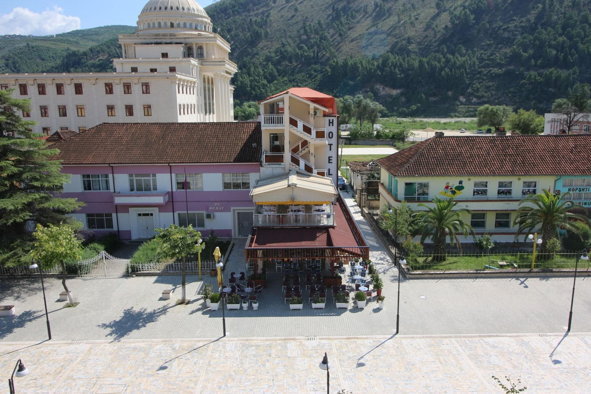 Hotel Orestiada, General view
