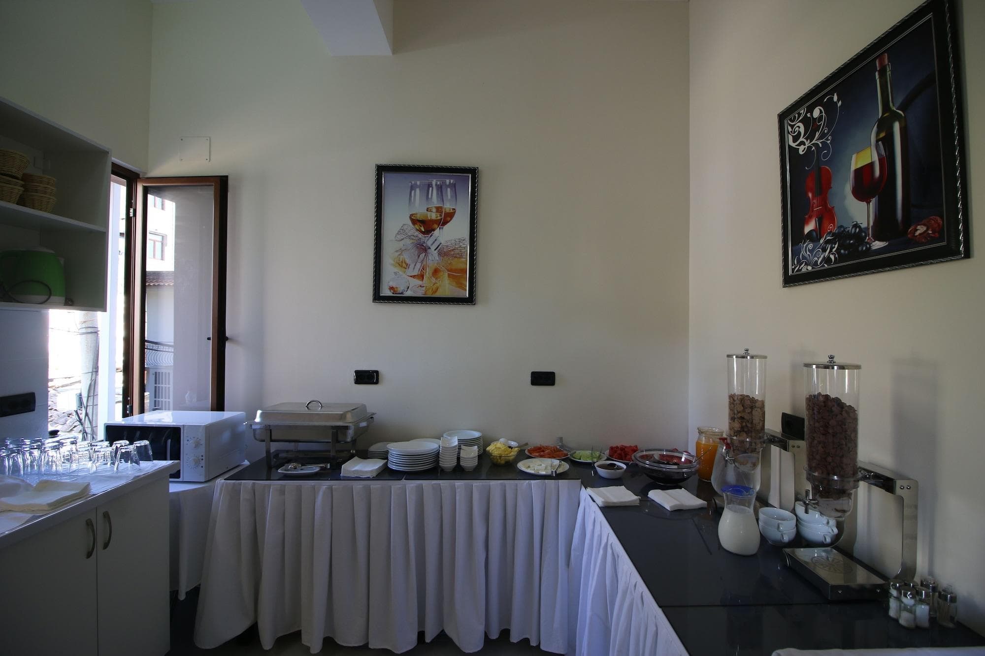 Hotel Orestiada, Restaurant