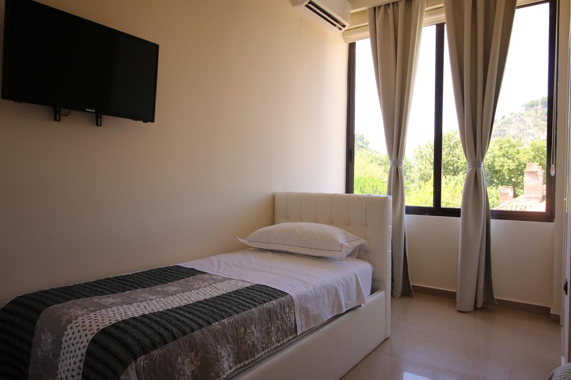 Hotel Orestiada, Room