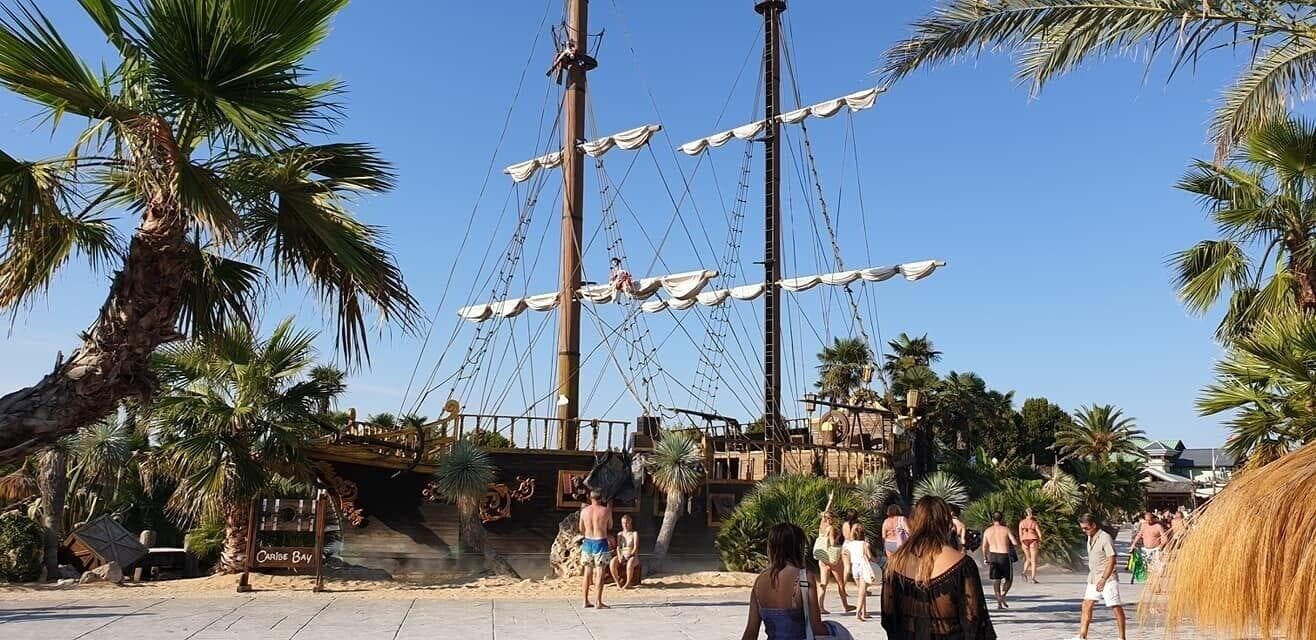 Junior Family Hotel, General view