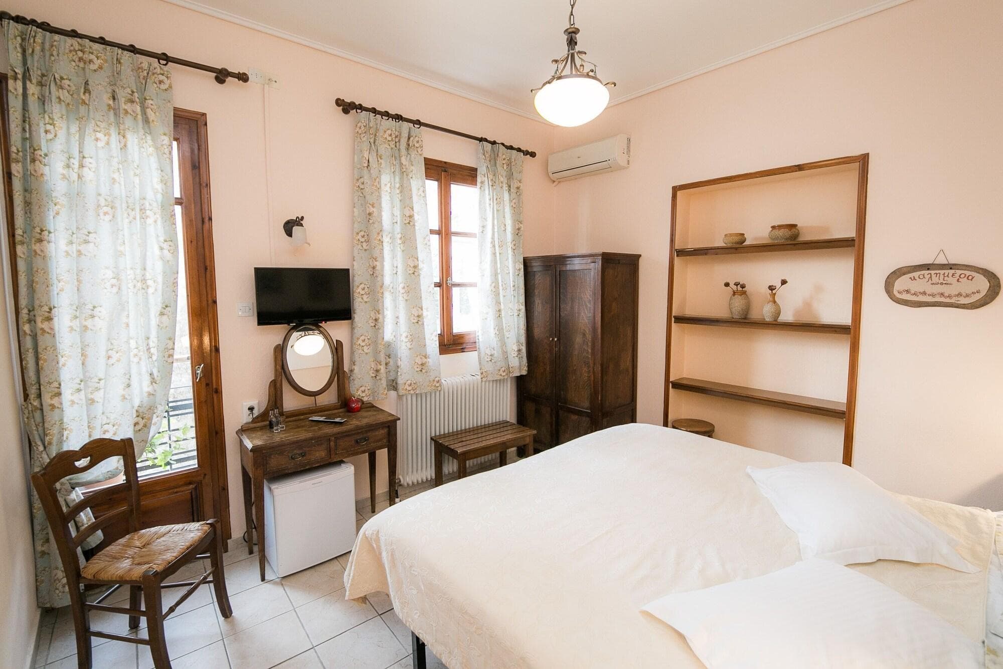 Kritsa Gastronomy Hotel, Room